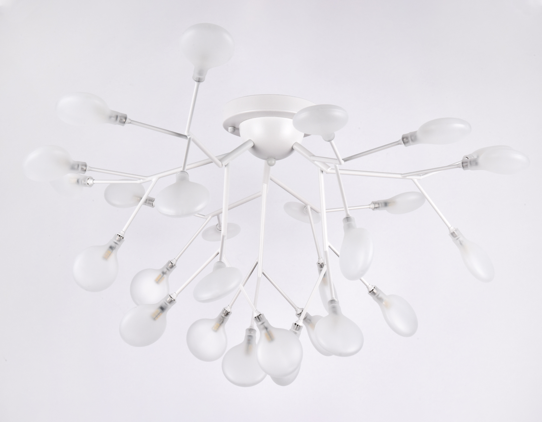 Потолочная люстра Ambrella TR3011/27  белый/матовый G4*27 max 20W D730*430