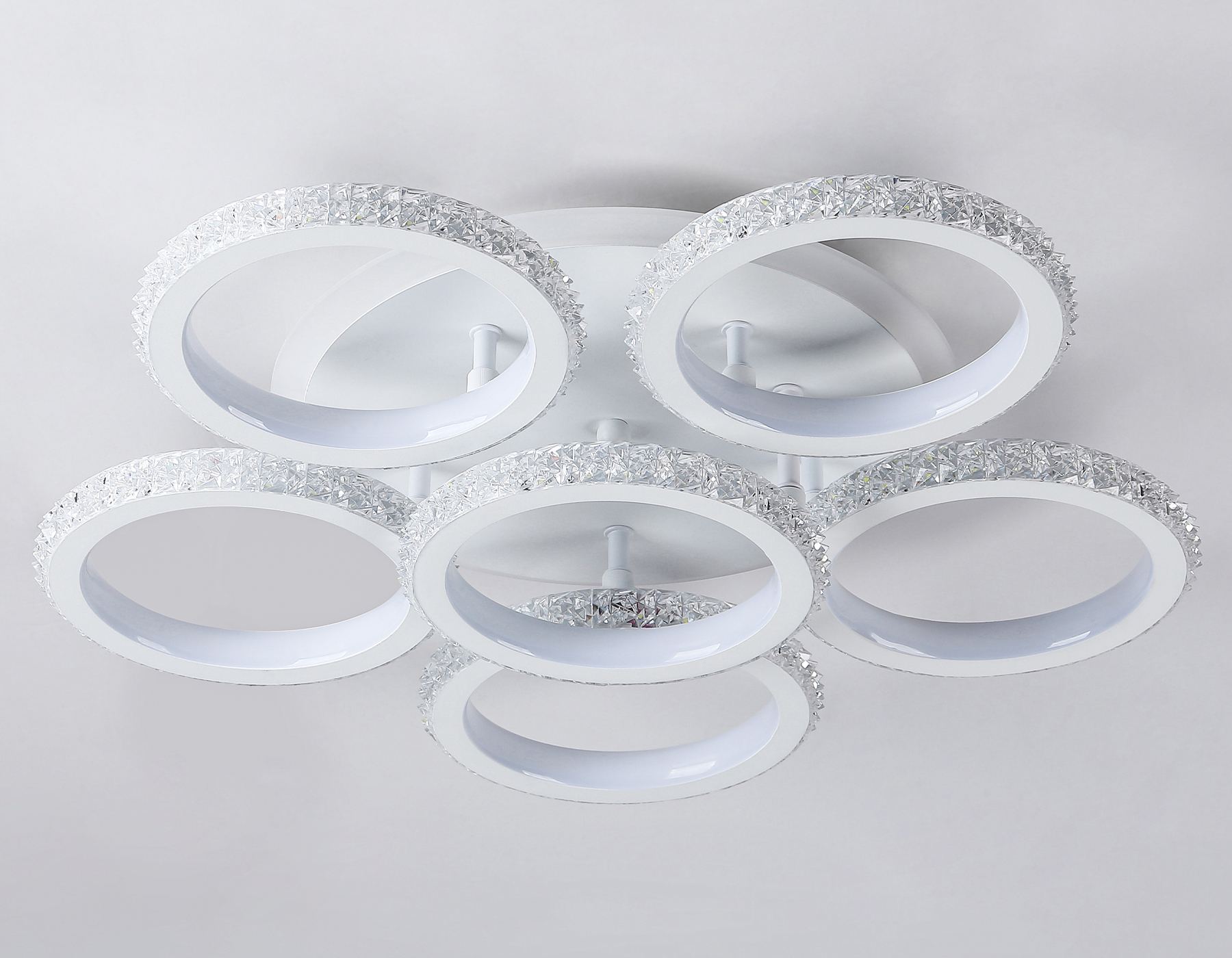 Потолочный LED светильник FA9531/5+1 WH белый 120W 6400K/3000K D520*110 (ПДУ РАДИО 2.4G)