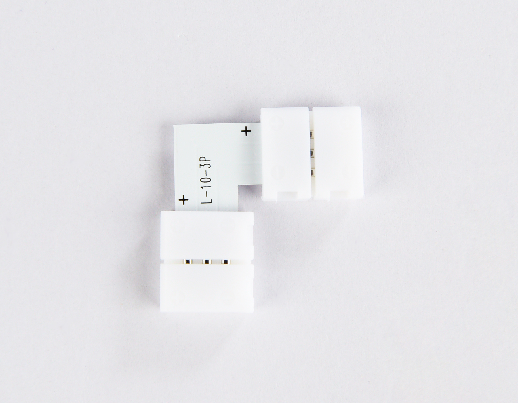 GS6651 Соединитель угловой L 5050 12/24V (3 конт.) (10шт)