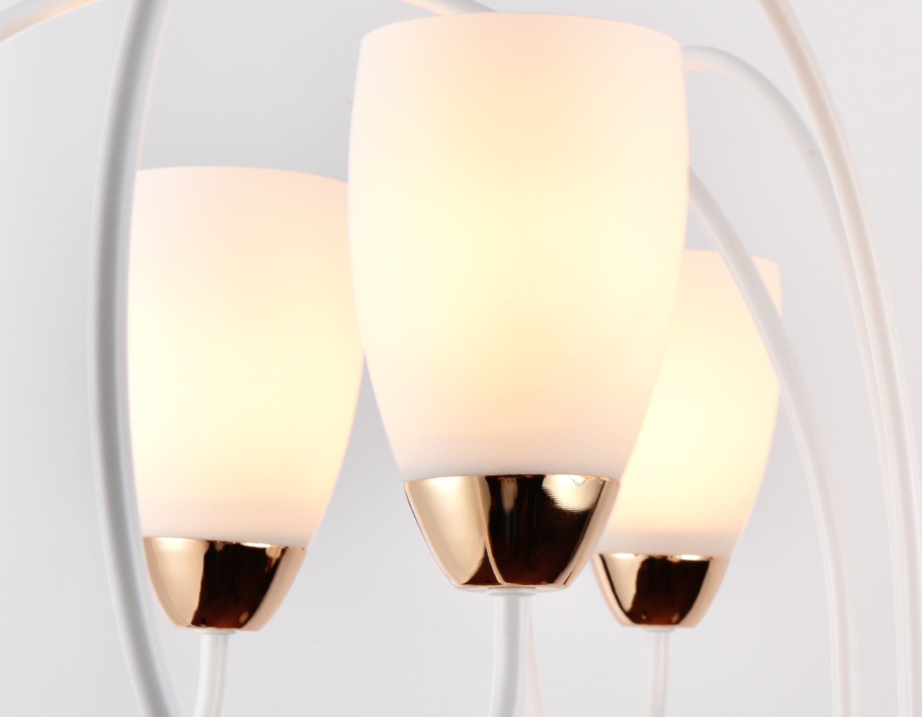 Подвесная люстра Ambrella TR3125 белый/золото E27 max 40W D850*600