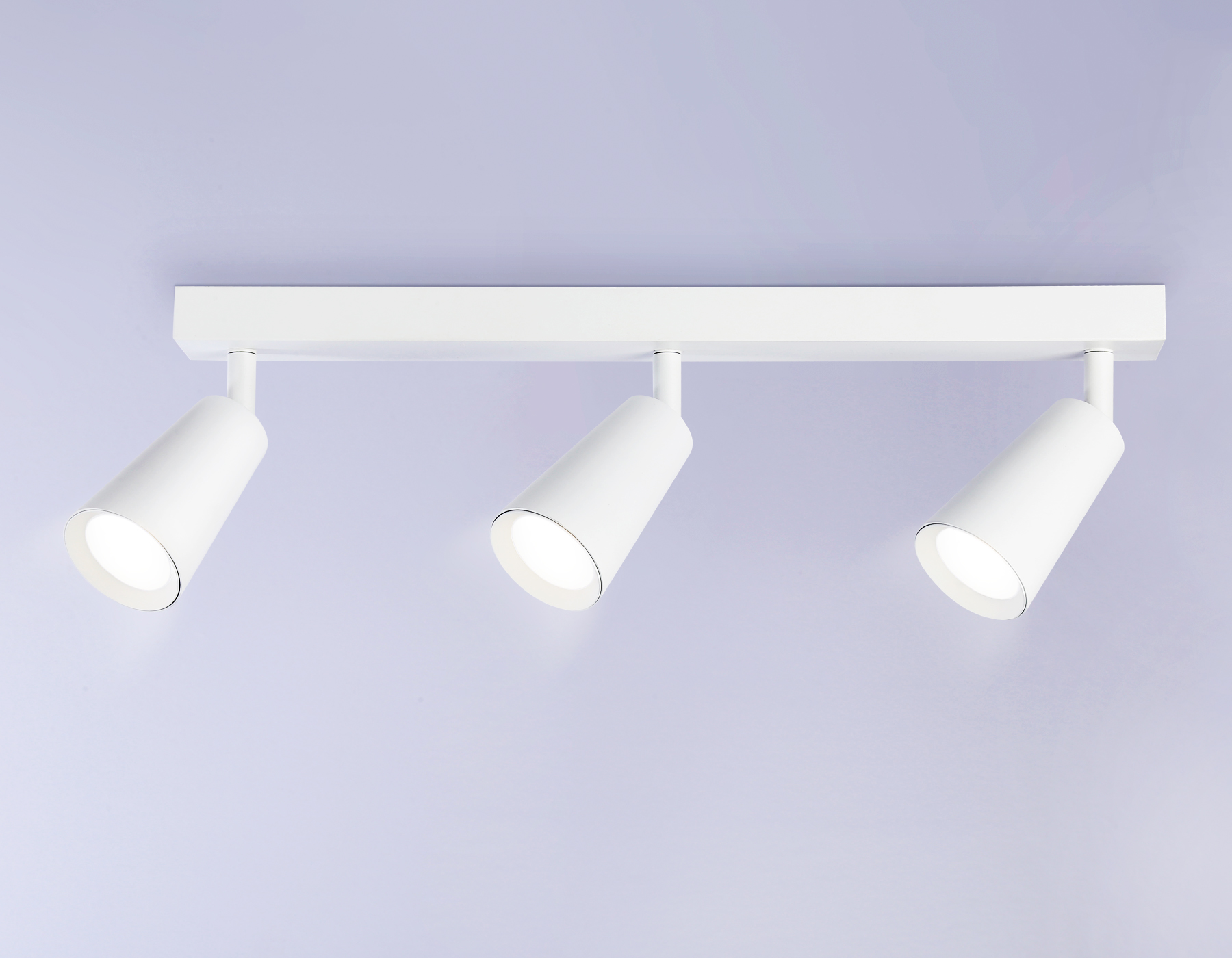 Накладной поворотный спот Ambrella TA13148/3 WH белый GU10/3 max 12W 445*60*130