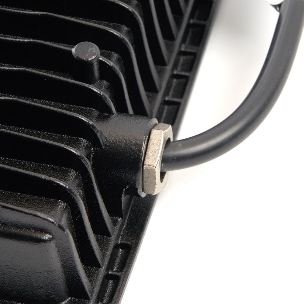 Светодиодный прожектор Feron LL-922 IP65 100W 4000K Светодиодный прожектор Feron LL-922 IP65 100W 4000K
