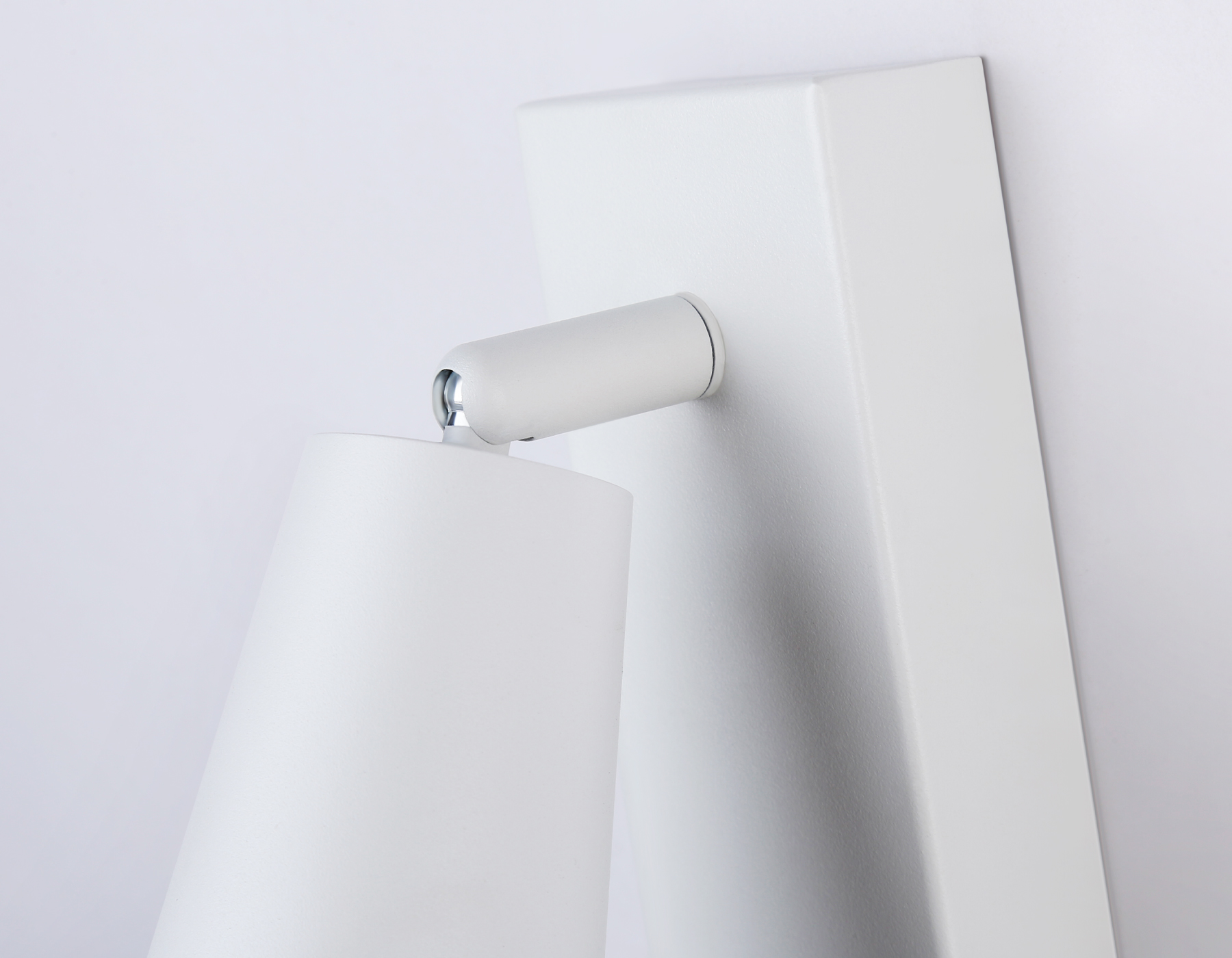 Настенный светильник с выключателем Ambrella TA13141 WH белый GU10 max 12W 145*60*90