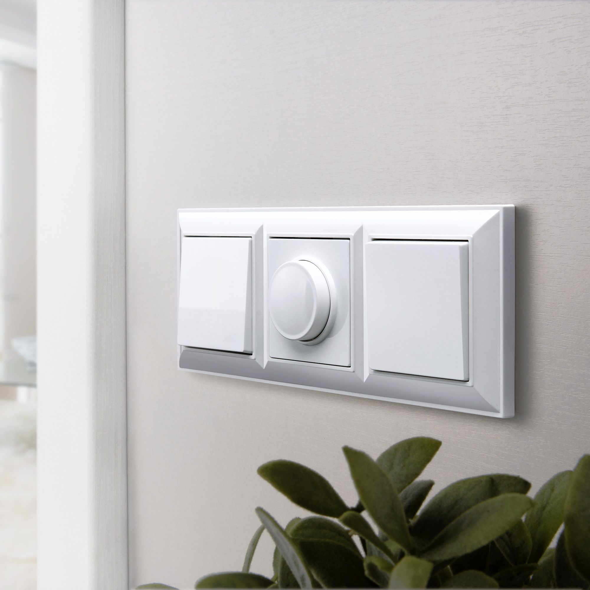 Рамка WERKEL Fiore на 3 поста (белый) WL14-Frame-03 / W0032201 / a038839