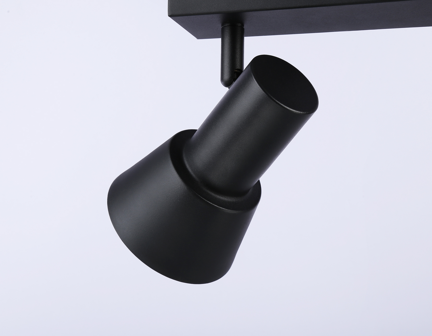 Накладной поворотный спот Ambrella TA13117/2 BK/WH черный/белый GU10/2 max 12W 350*85*150