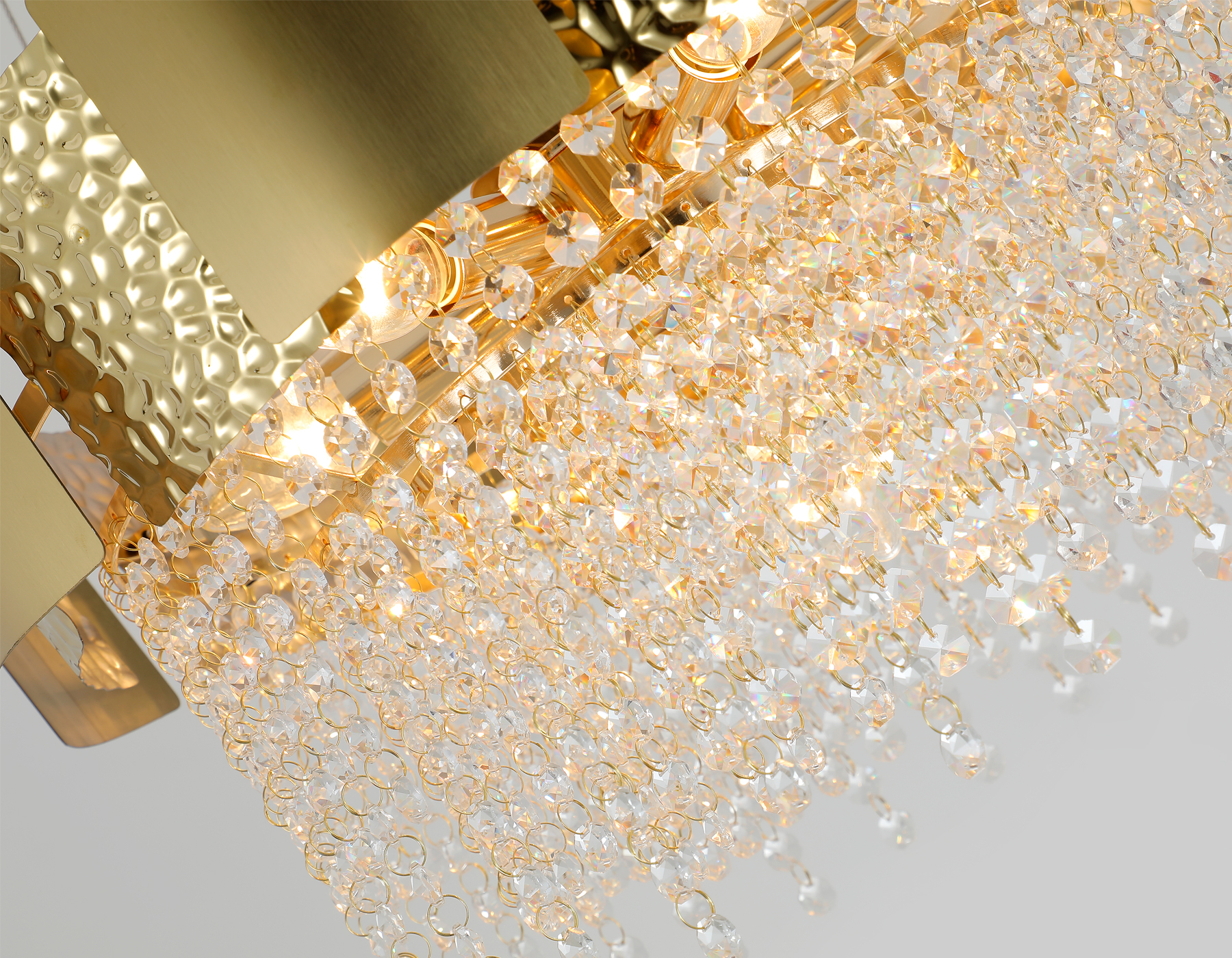 Подвесная хрустальная люстра Ambrella TR5245/7 GD/CL золото/прозрачный E14/7 max 40W D500*630