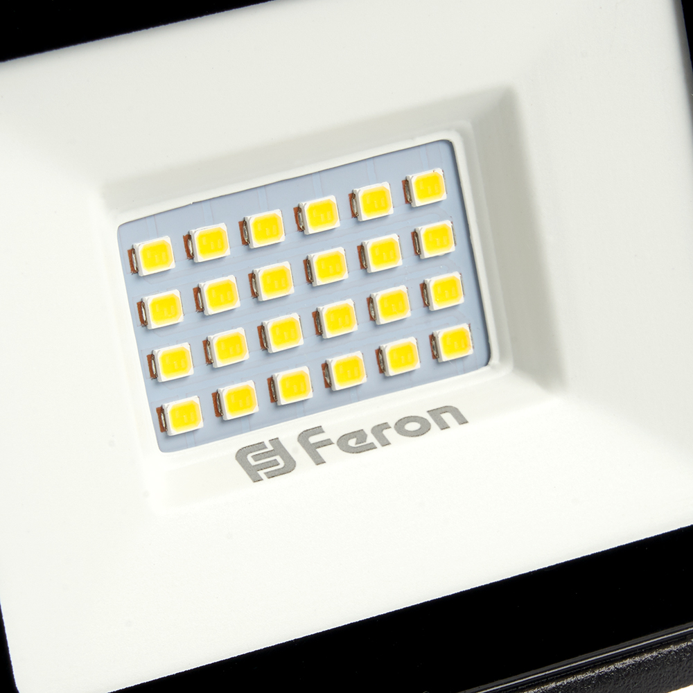 Светодиодный прожектор Feron LL-920 IP65 30W 4000K Светодиодный прожектор Feron LL-920 IP65 30W 4000K