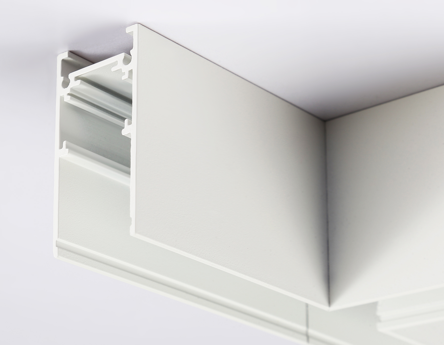 Коннектор T-образный для накладного шинопровода Ambrella GL3373 WH белый L170*85*53.7