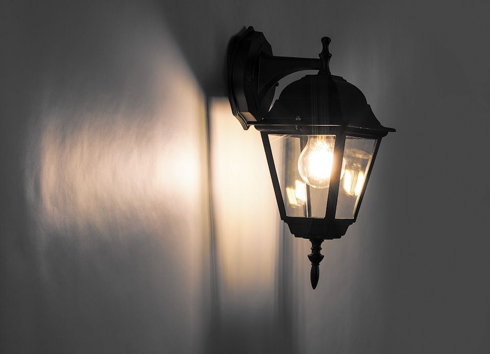 Светильник садово-парковый Feron 4202/PL4202 четырехгранный на стену вниз 100W E27 230V, черный Светильник садово-парковый Feron 4202/PL4202 четырехгранный на стену вниз 100W E27 230V, черный