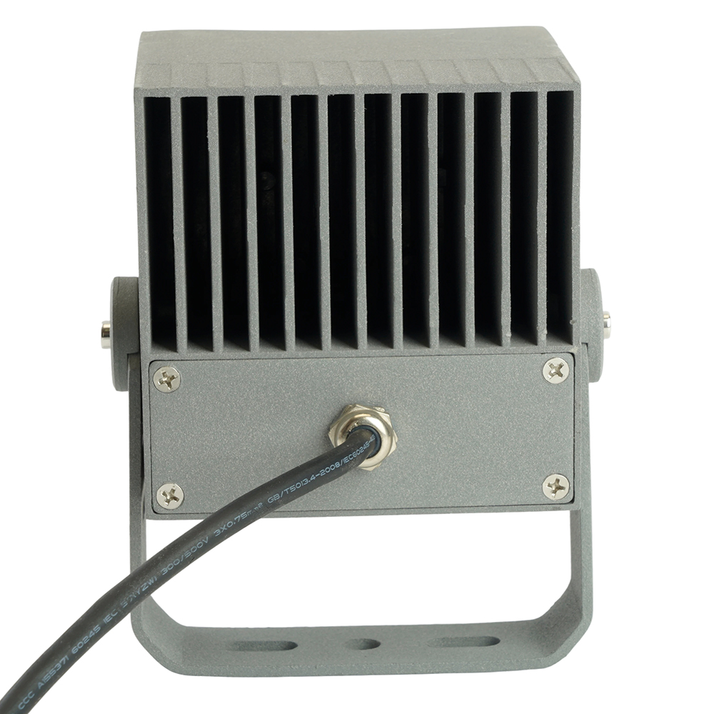 Светодиодный светильник ландшафтно-архитектурный Feron LL-897  AC220-240 25W 6400K IP66 квадрат