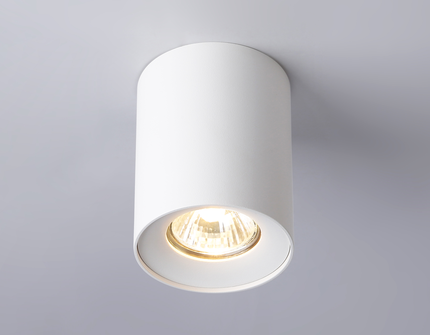 Светильник накладной Ambrella TN213136 WH белый GU10 max 12W D80*100