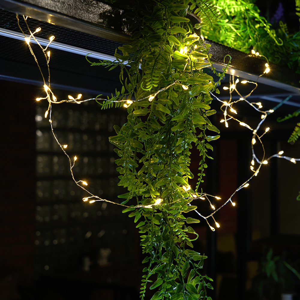 Светодиодная гирлянда Кластер (на проволоке) Feron CL584 линейная 400 LED 12м 2700К, c питанием от сети 230V, прозрачный шнур Светодиодная гирлянда Кластер (на проволоке) Feron CL584 линейная 400 LED 12м 2700К, c питанием от сети 230V, прозрачный шнур