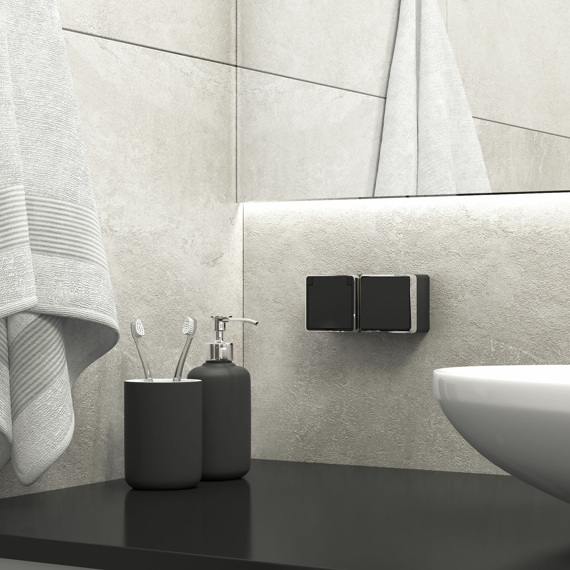 Розетка влагозащ. с зазем. с защит. крышкой и шторками Werkel Gallant (черный/хром) (WL15-02-04) / W5071235 / a041699