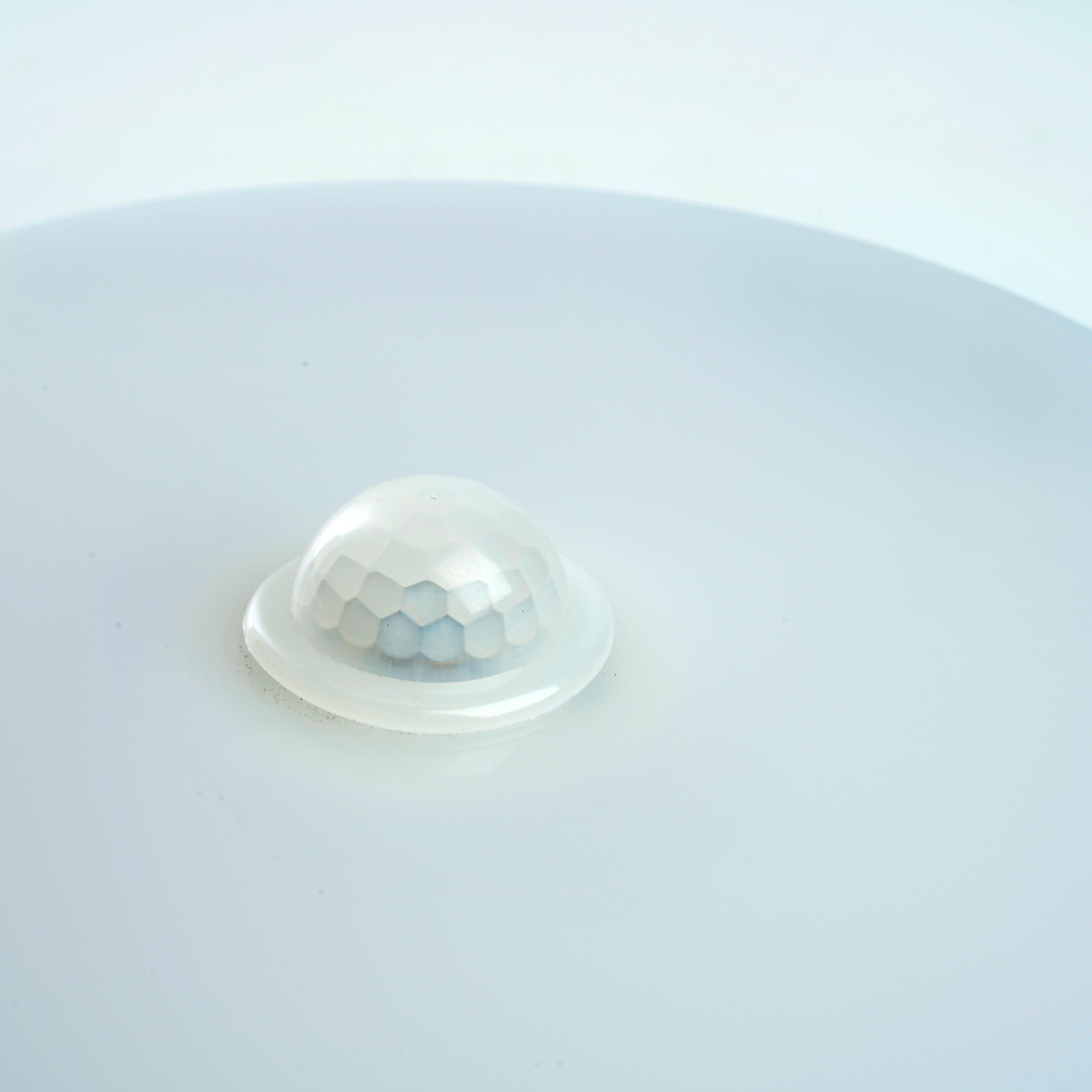 Светильник светодиодный пылевлагозащищённый с ИК-датчиком Feron AL3016 в пластиковом корпусе 12W 6500K IP65 белый Светильник светодиодный пылевлагозащищённый с ИК-датчиком Feron AL3016 в пластиковом корпусе 12W 6500K IP65 белый