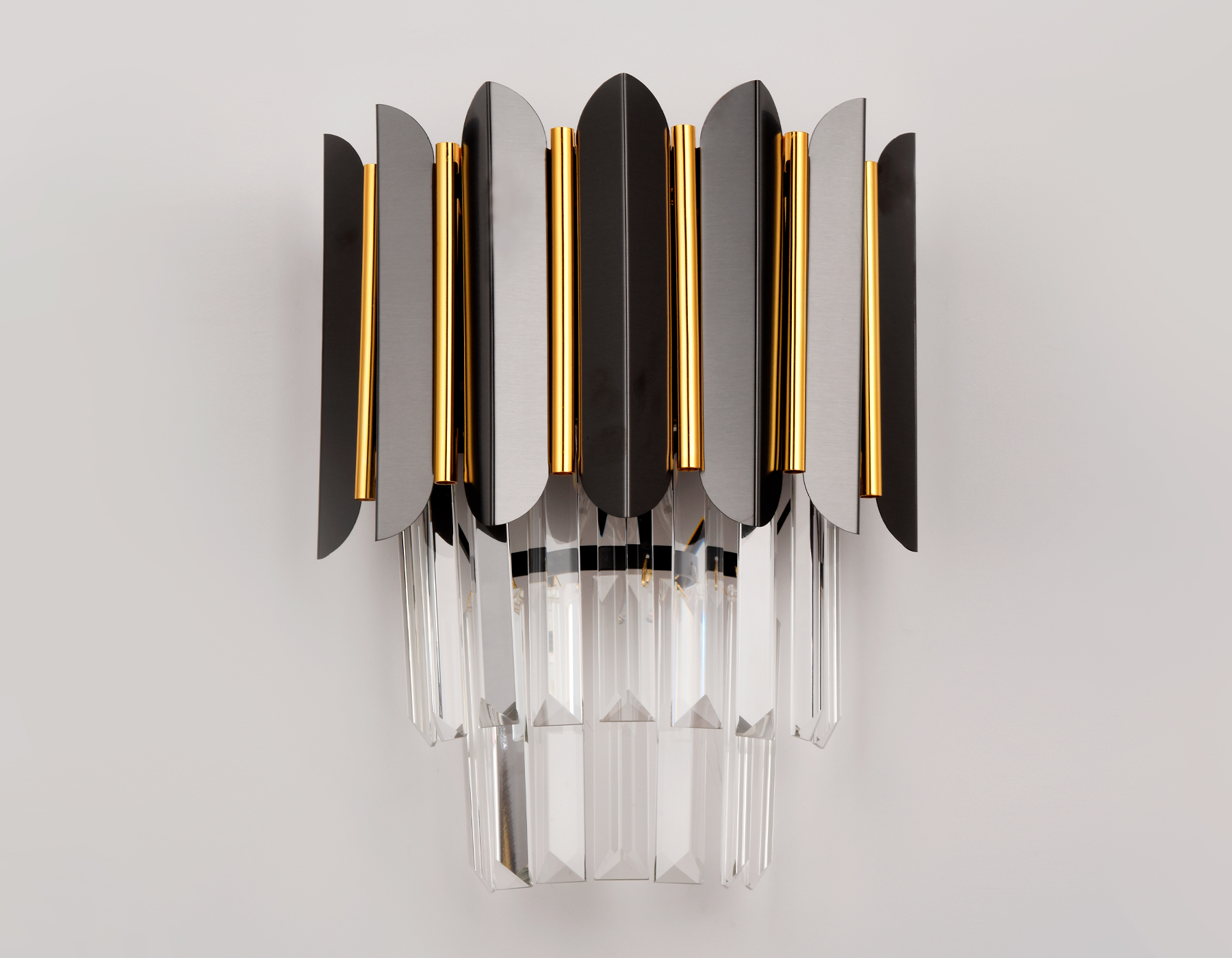 Настенный светильник с хрусталем Ambrella TR5299/2 DCH/GD черный хром/золото E14/2 max 40W 300*250*140