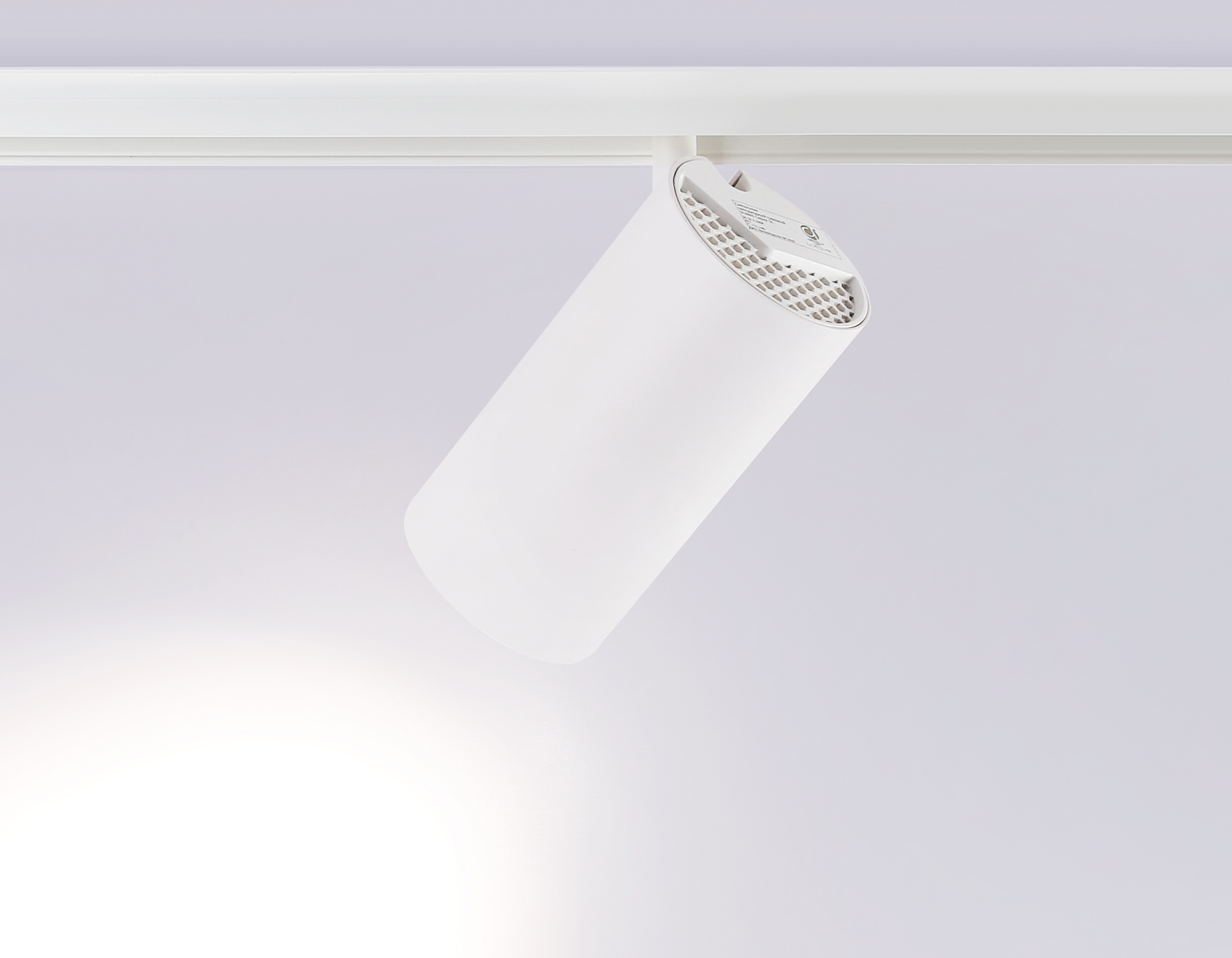 Светильник трековый Ambrella Magnetic GL3845 WH белый IP20 30W 4200K 48V 24° D77*138