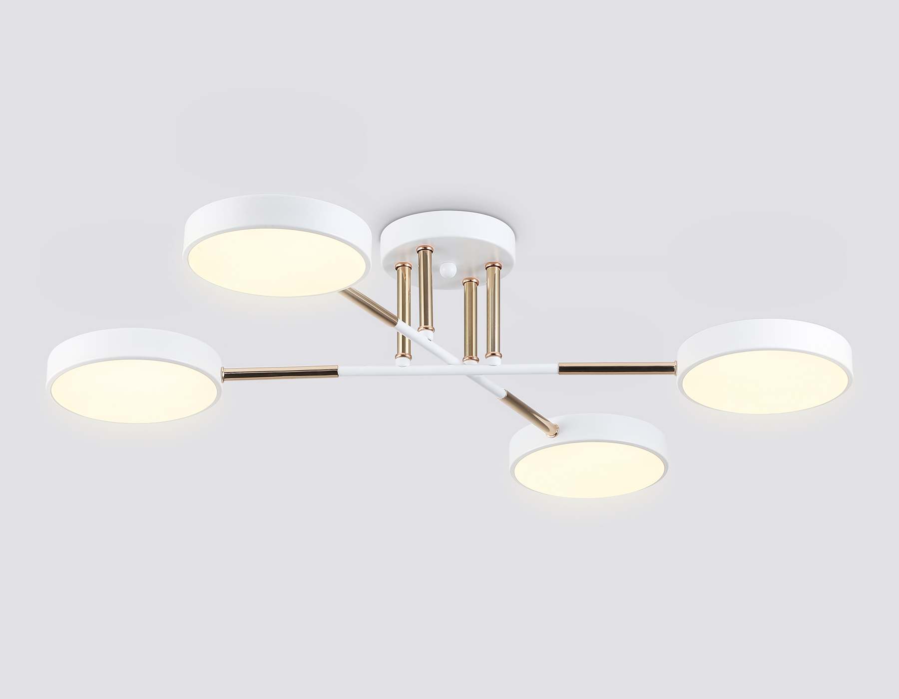 FL516331/4 WH/FGD белый/золото 72W 3000-6000K 610*410*140 (без ПДУ) FL516331/4 WH/FGD белый/золото 72W 3000-6000K 610*410*140 (без ПДУ)