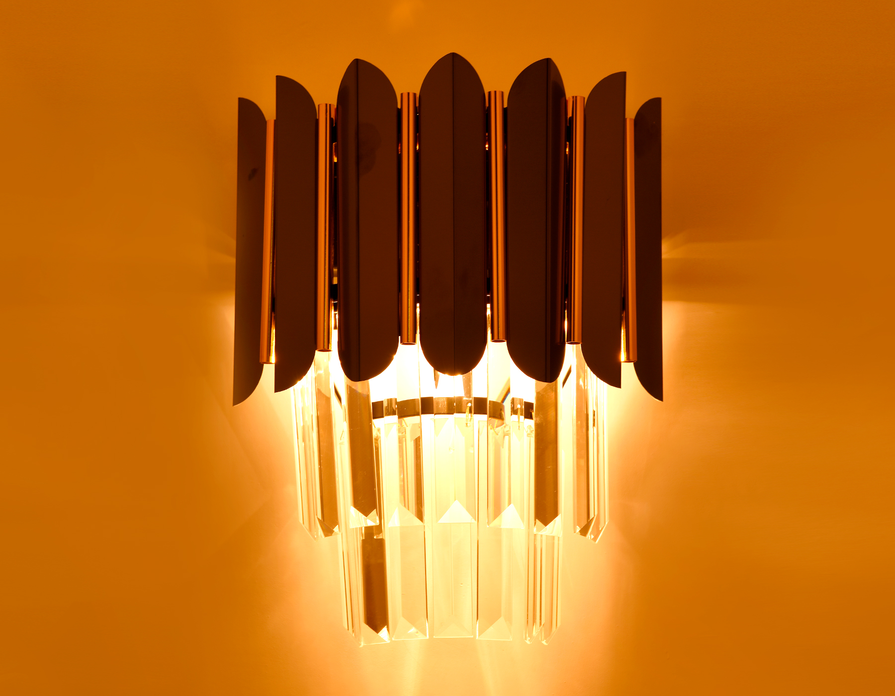 Настенный светильник с хрусталем Ambrella TR5299/2 DCH/GD черный хром/золото E14/2 max 40W 300*250*140