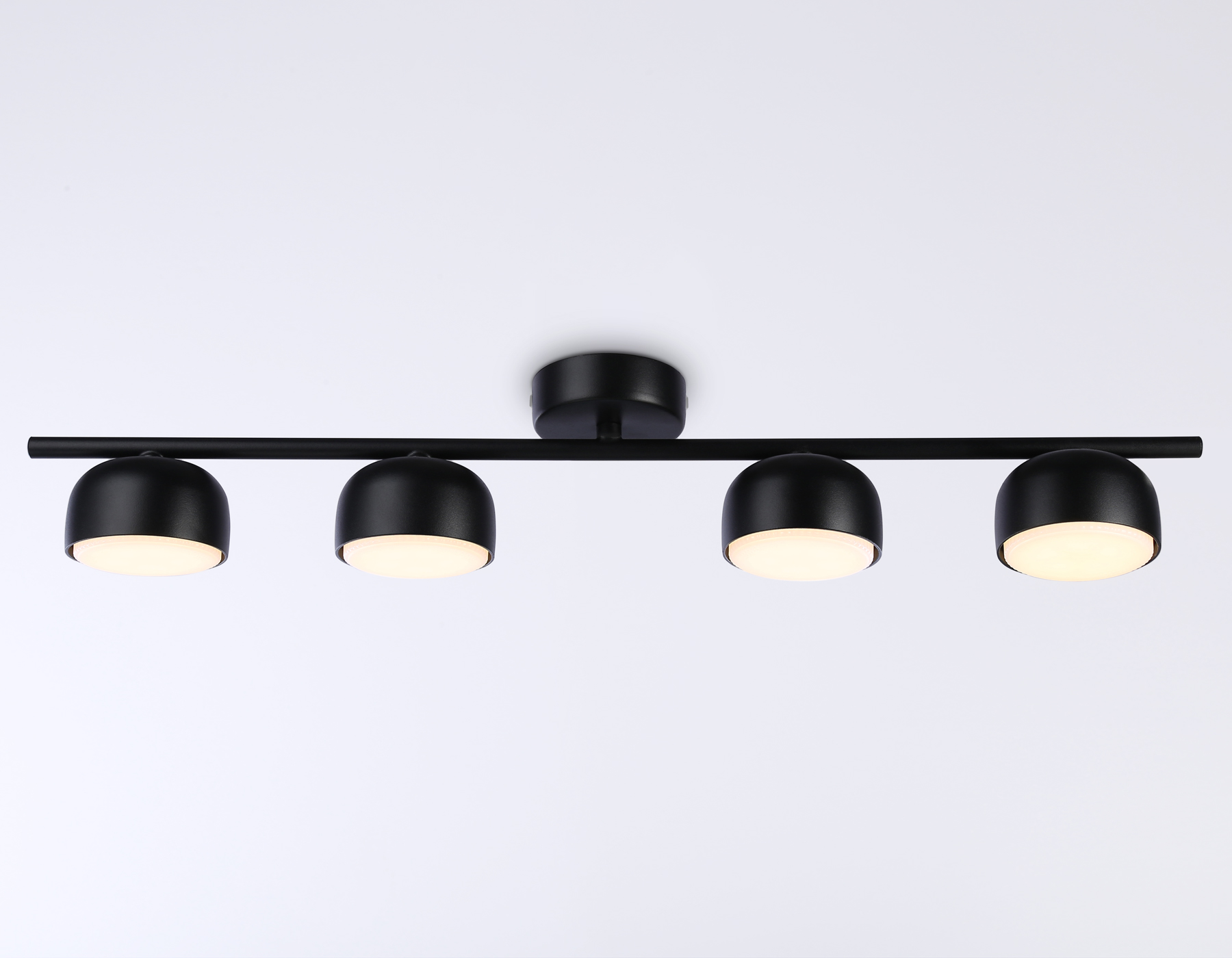 Накладной спот Ambrella TN71029/4 BK черный GX53/4 max 12W 600*80*140