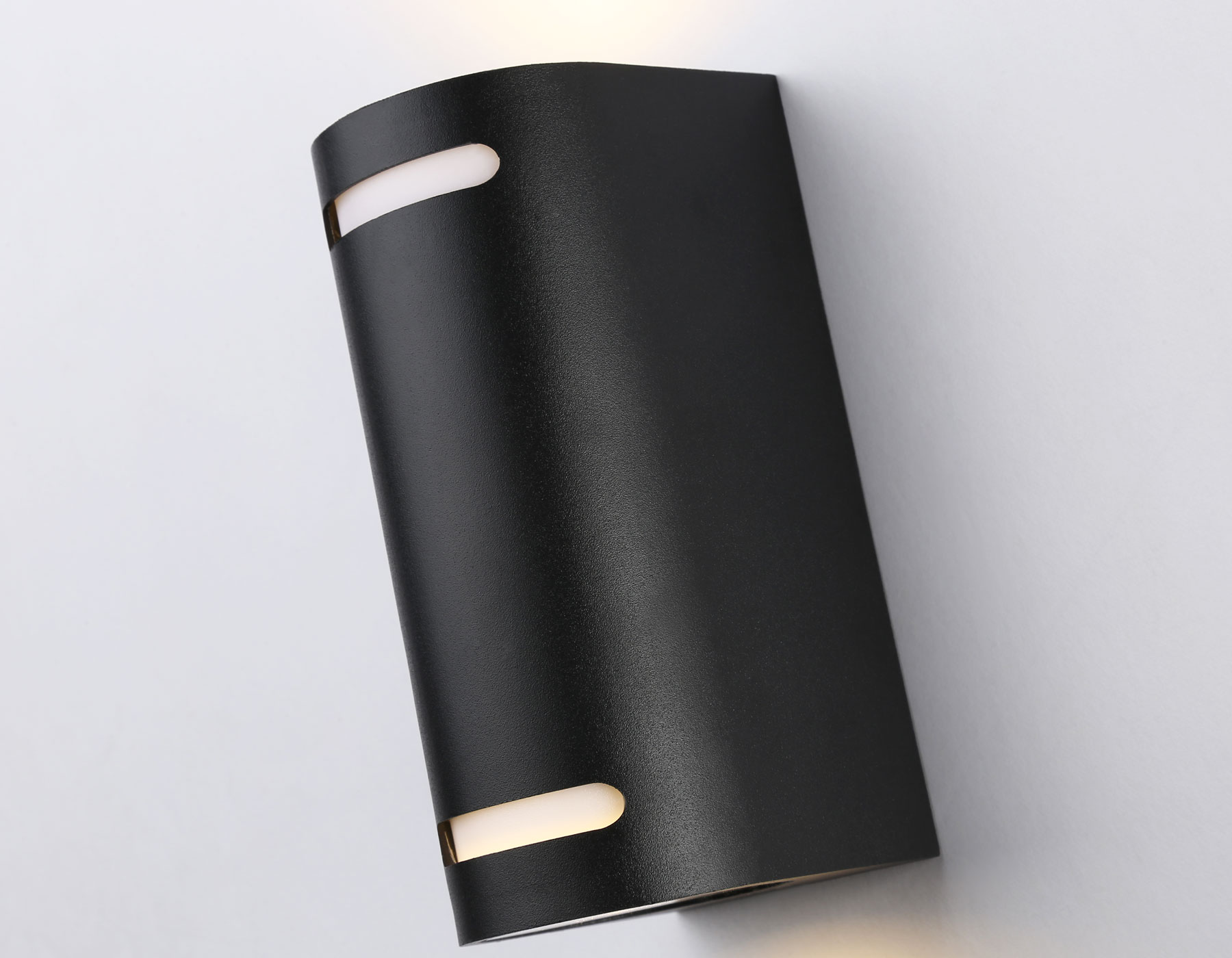 Уличный настенный светильник ST3744/2 BK черный IP54 GU10/2 max 35W 150*68*92