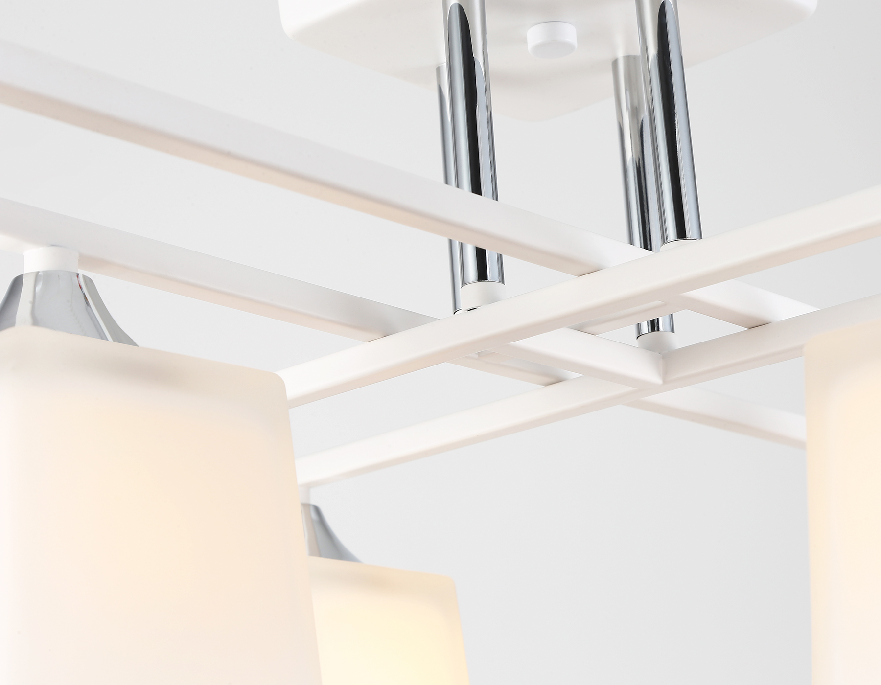 TR303043/8 WH белый E27/8 max 60W 820*820*260 TR303043/8 WH белый E27/8 max 60W 820*820*260