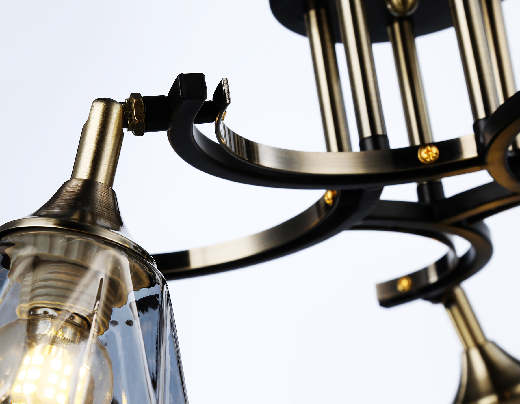 Светильник подвесной Ambrella TR303039/5 SB/BK/SM бронза/черный/дымчатый E27/5 max 40W D660*270