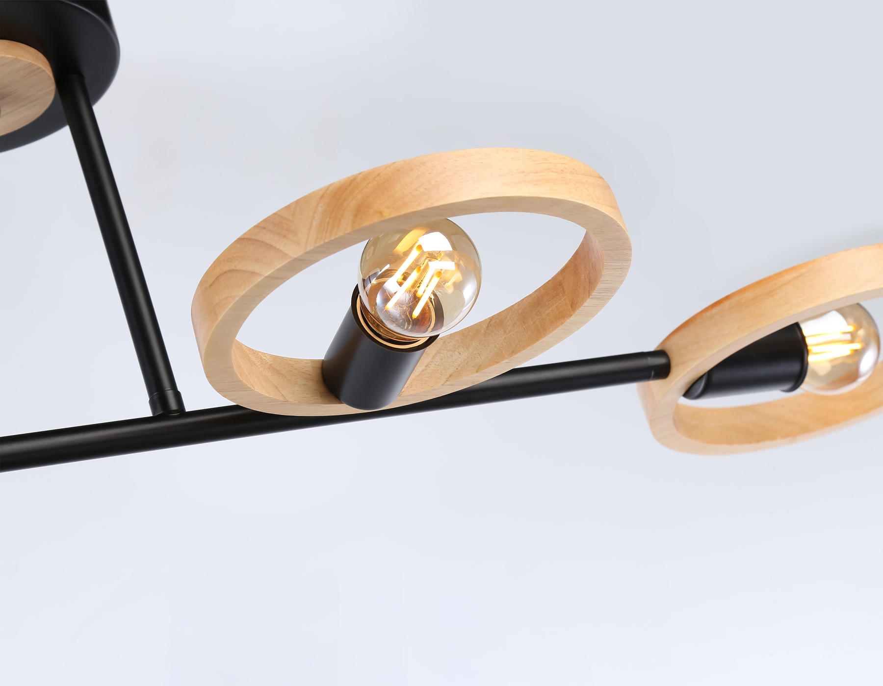 TR8248/4 BK/LWD черный/светлое дерево E27/4 max 40W 840*360*220