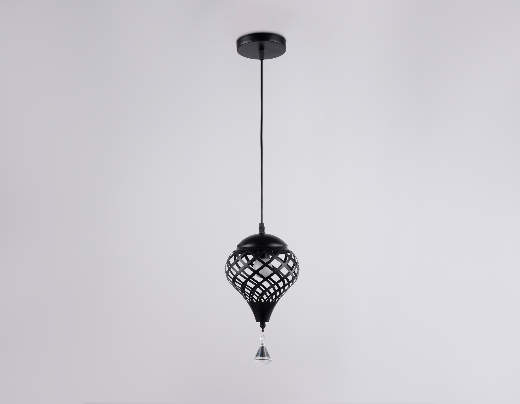 Светильник подвесной Ambrella TR8442 BK черный E27 max 40W D170*800