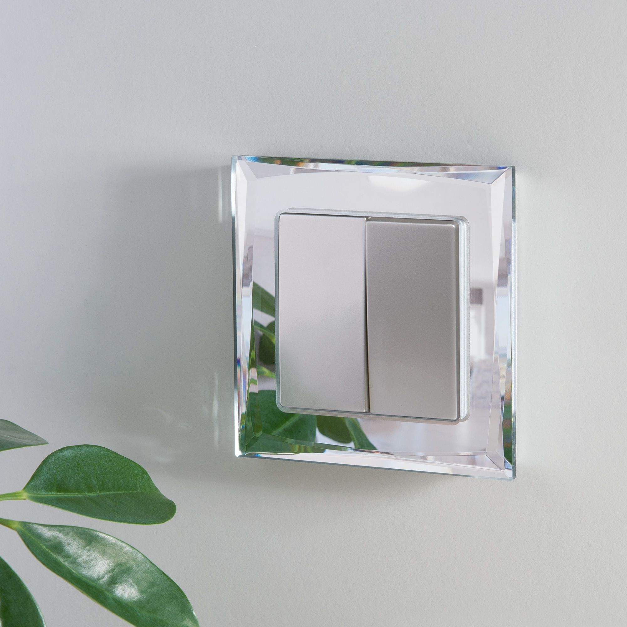 Выключатель двухклавишный WERKEL (серебряный) WL06-SW-2G / W1120006 / a029822