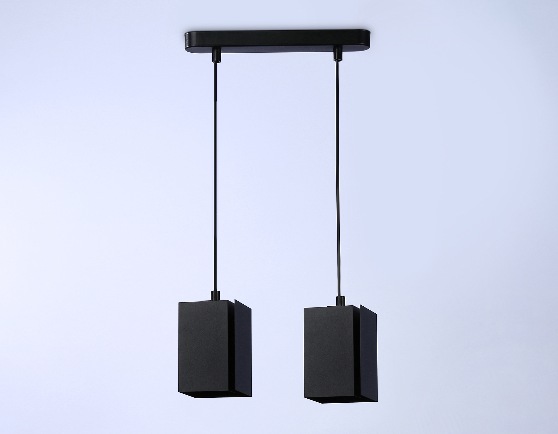 Светильник подвесной Ambrella TN5133/2 BK черный E27/2 max 40W 260*80*1150