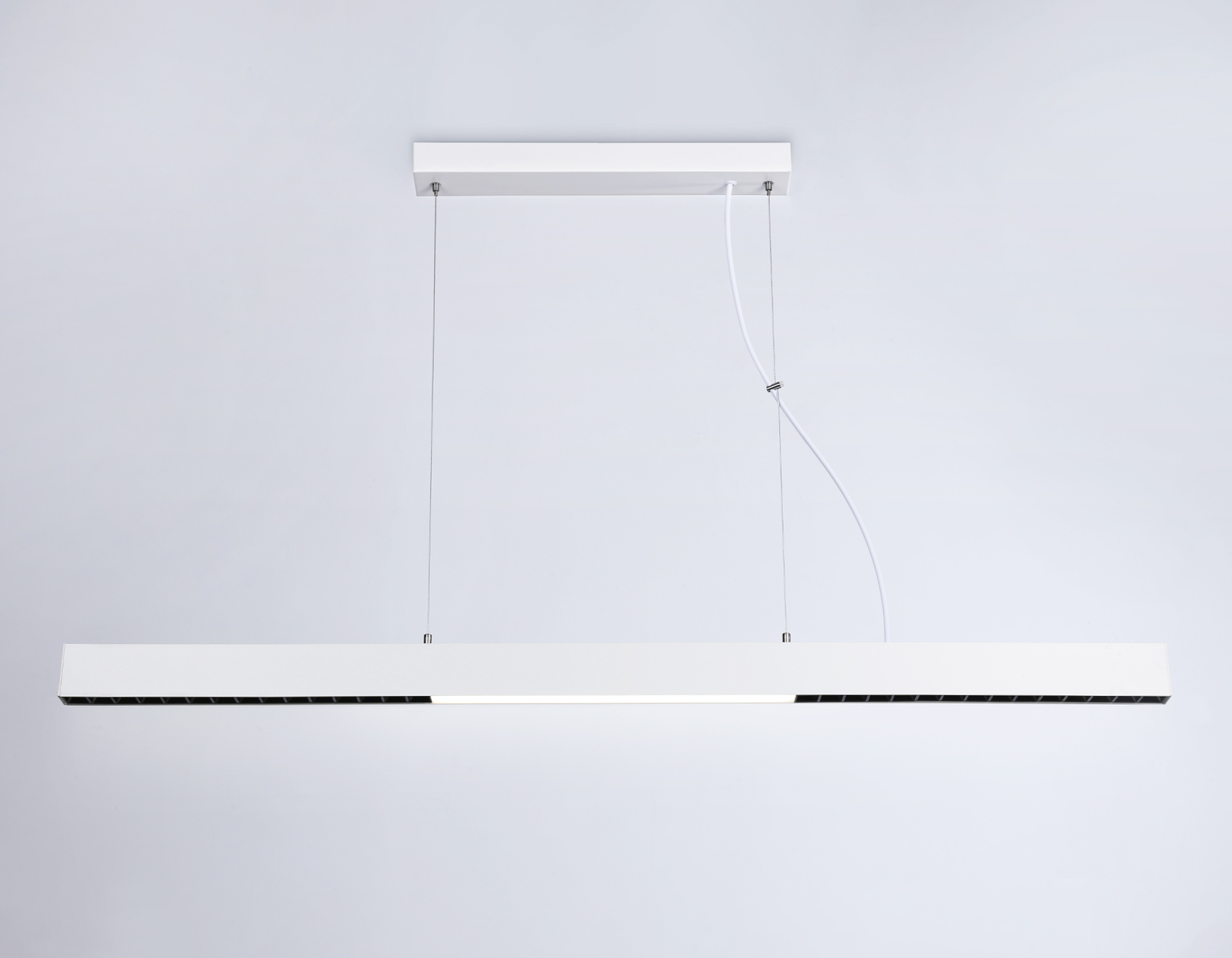 Подвесной светильник Ambrella FL5965 WH белый 48W 4200K 1200*35*1305 (Без ПДУ)