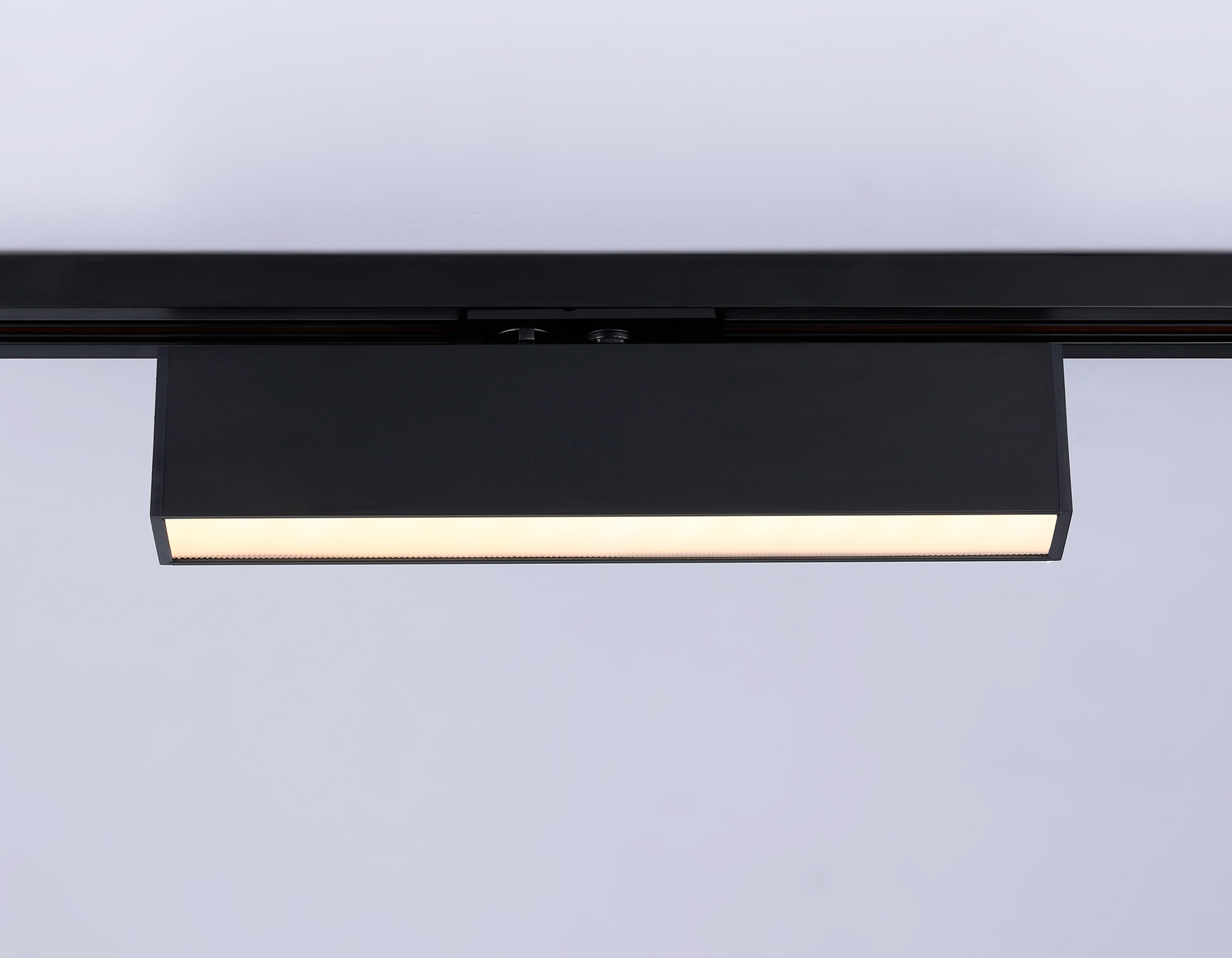 GL6765 BK черный LED 12W 3000K 300*22*48 GL6765 BK черный LED 12W 3000K 300*22*48