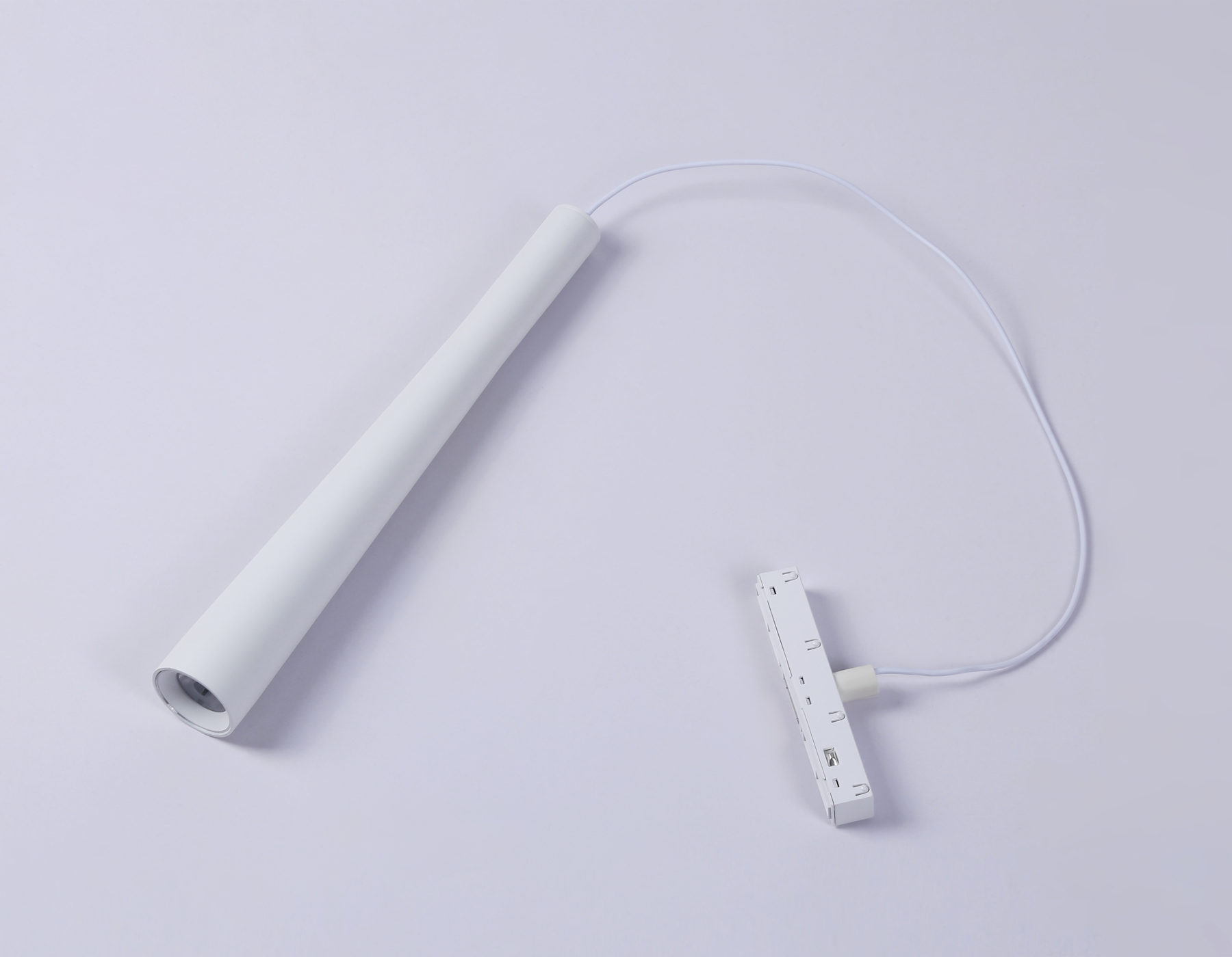 Светильник трековый подвесной Ambrella Magnetic GL4350 WH белый IP20 6W 4200K 48V 24° D40*H300