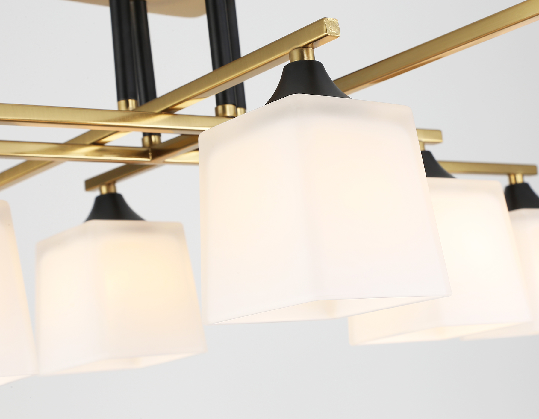 TR303044/8 CP медь E27/8 max 60W 820*820*260 TR303044/8 CP медь E27/8 max 60W 820*820*260