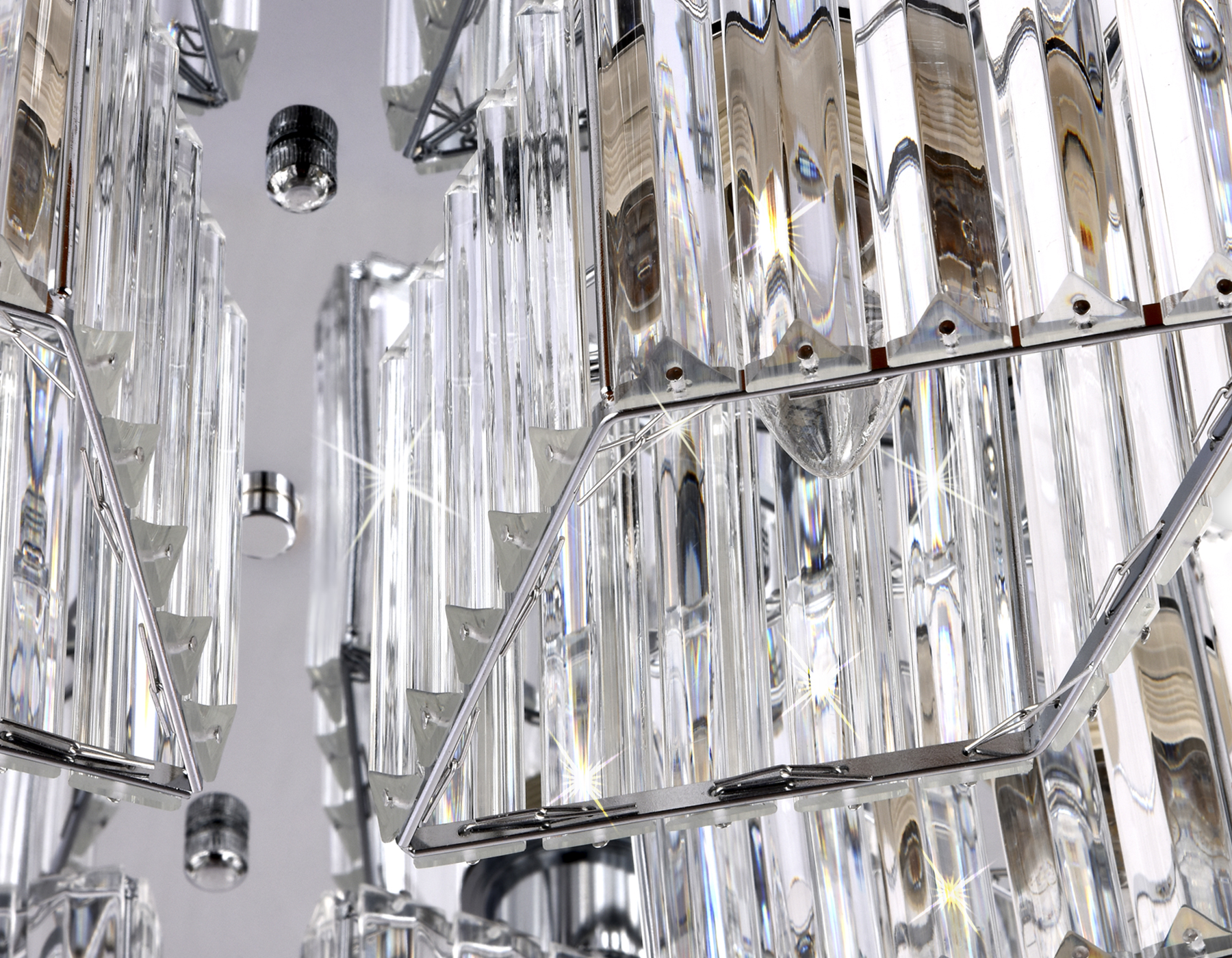 Потолочный светильник Ambrella TR5209/6 CH/CL хром/прозрачный E27/6 max 40W D550*180