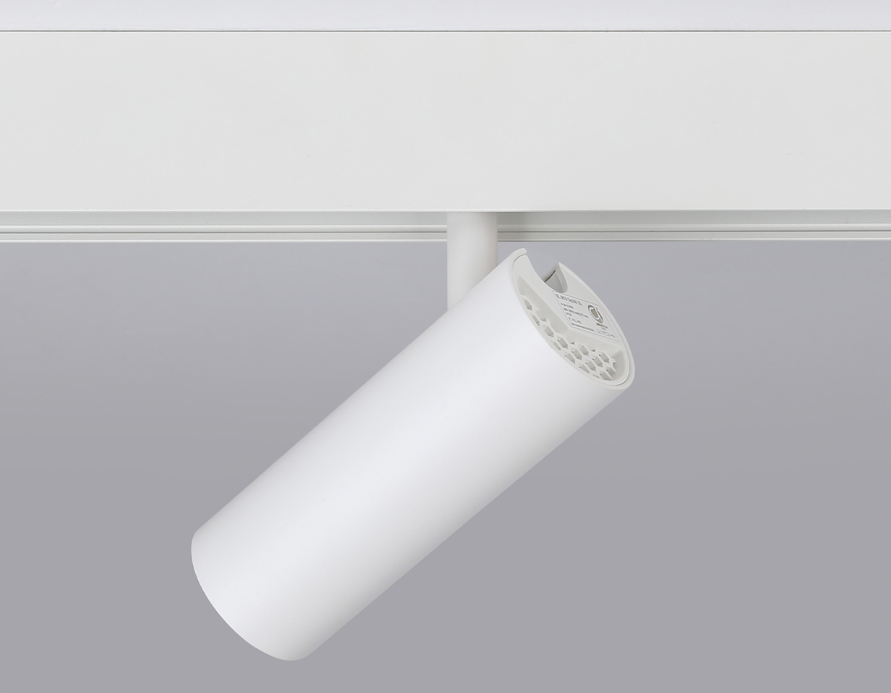 Трековый низковольтный светильник GL3819 WH белый IP20 10W 4200K 48V 24° D47*128