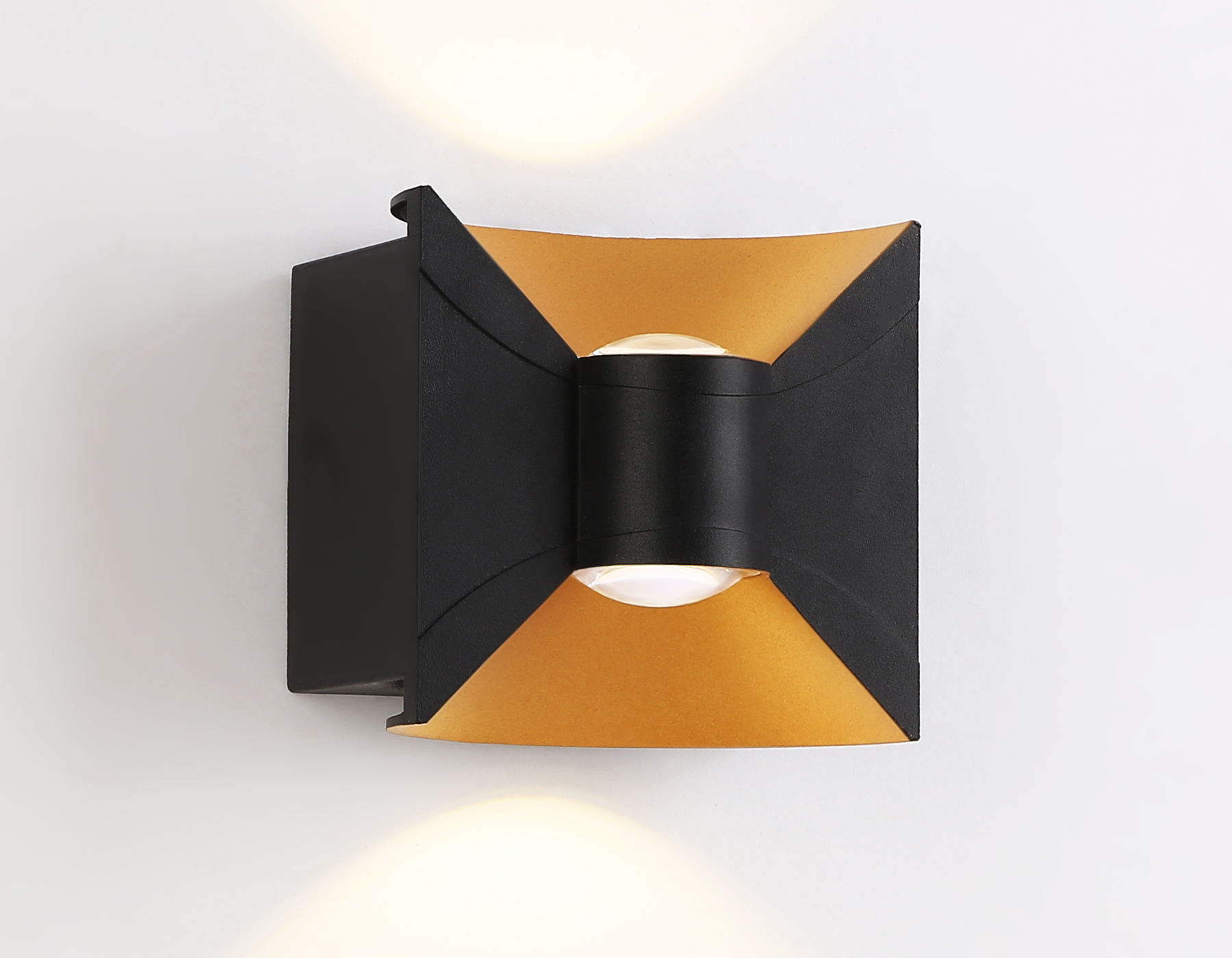 Уличный настенный LED светильник Ambrella ST4472 BK/GD черный/золото LED 4200K 6W IP54 92*98*55