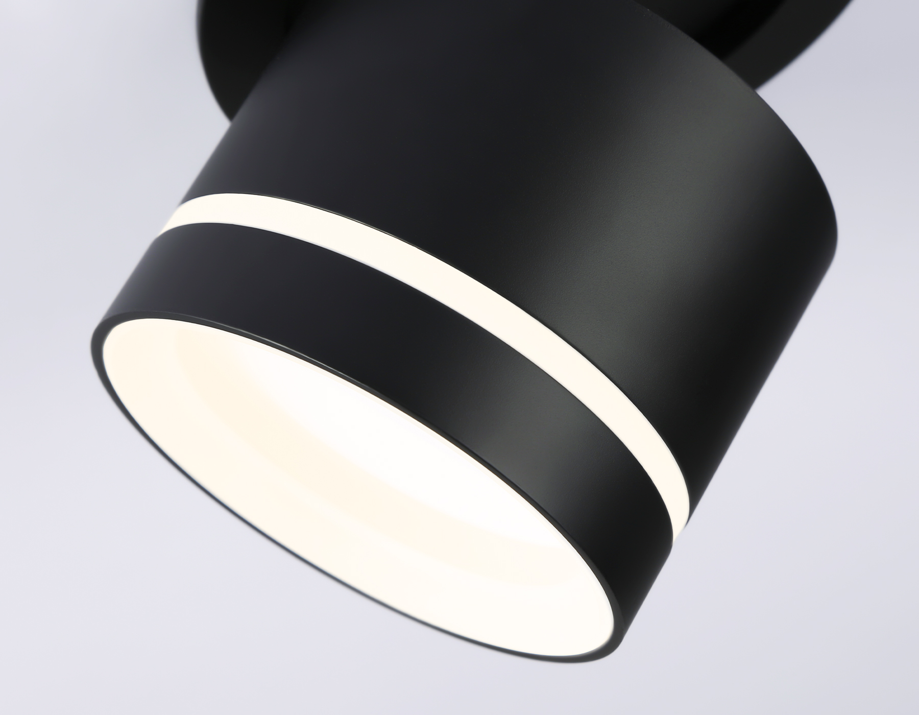 TA1432 SBK/FR черный песок/белый матовый GX53 D85*95