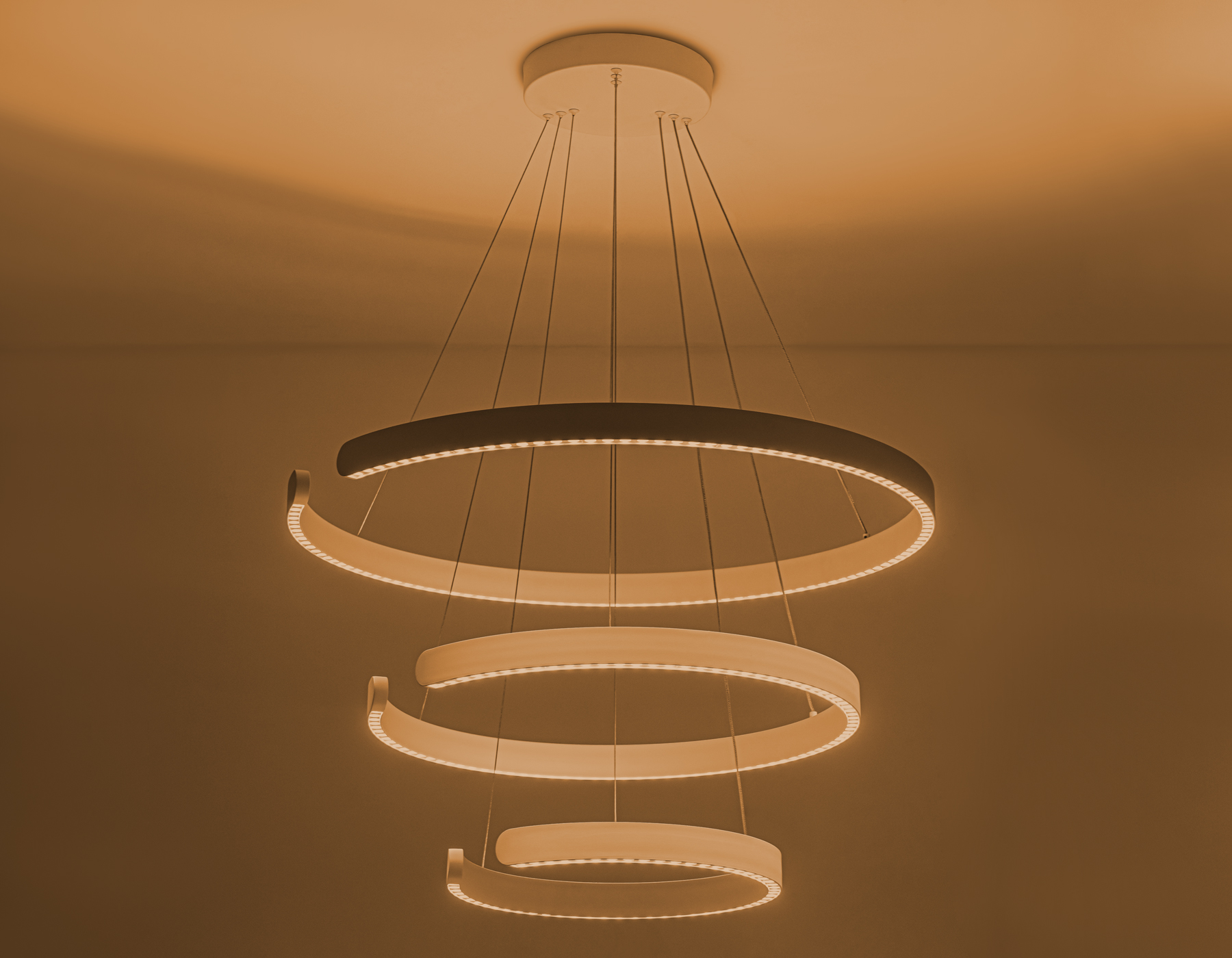Подвесной LED светильник FL5887/3 WH белый 90W 3000K/4200K/6400K D800/600/400*1200 (без ПДУ) Подвесной LED светильник FL5887/3 WH белый 90W 3000K/4200K/6400K D800/600/400*1200 (без ПДУ)