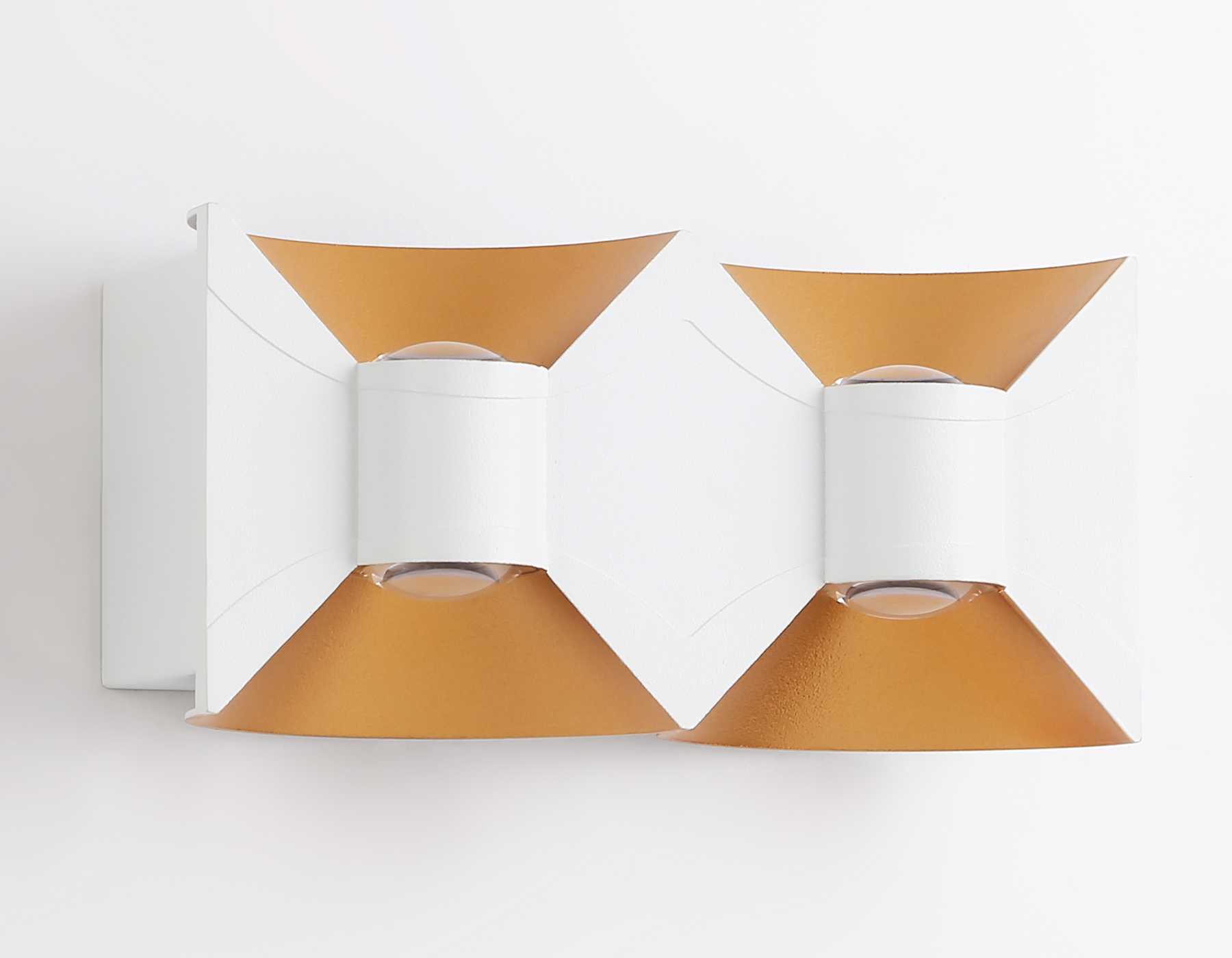 Уличный настенный LED светильник Ambrella ST4475/4 WH/GD белый/золото LED 4200K 11W IP54 180*90*55