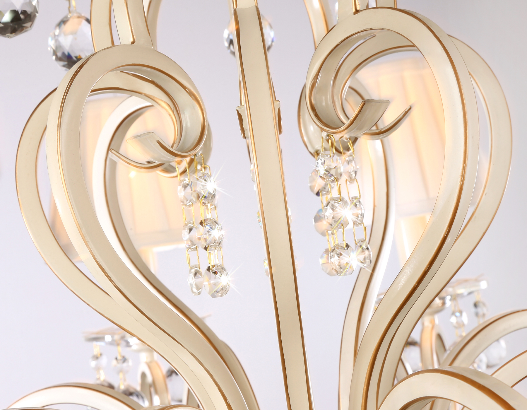 Подвесная люстра TR4561/8 BG/GD бежевый/золото E14/8 max 40W D750*605