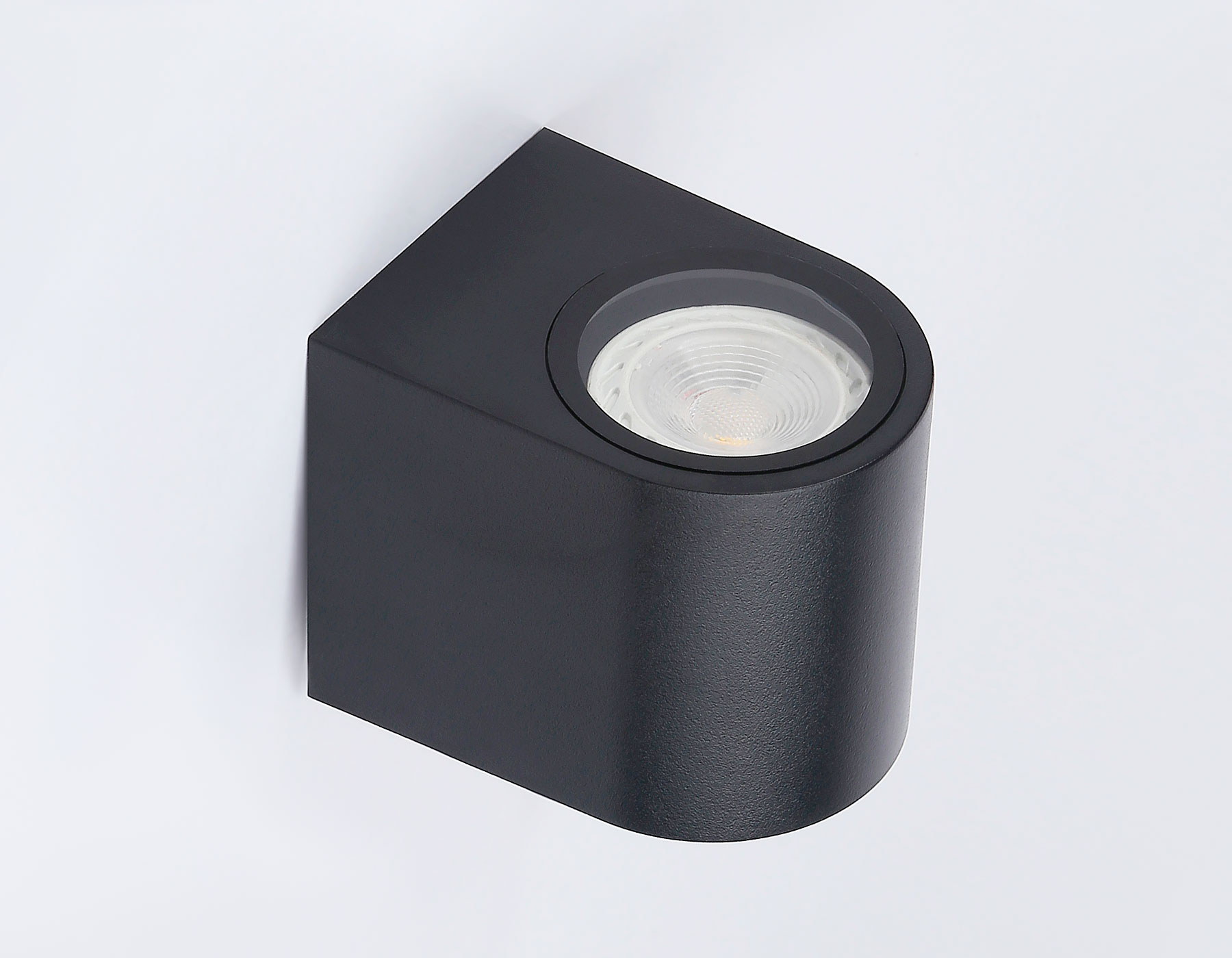 Уличный настенный светильник ST3722 BK черный IP65 GU10 max 35W 80*72*95