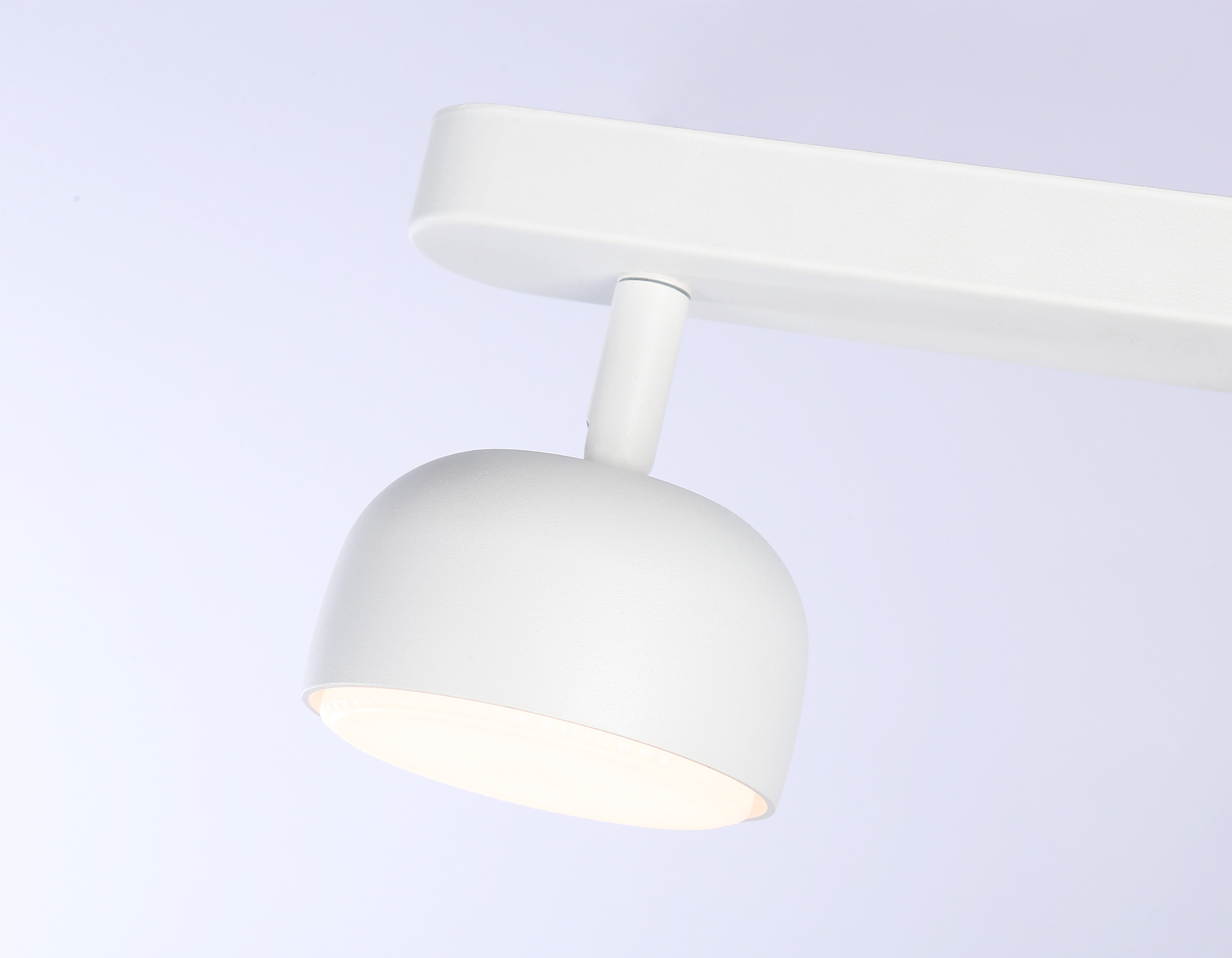 Накладной поворотный спот Ambrella TN71011/2 WH белый GX53/2 max 12W 260*80*90