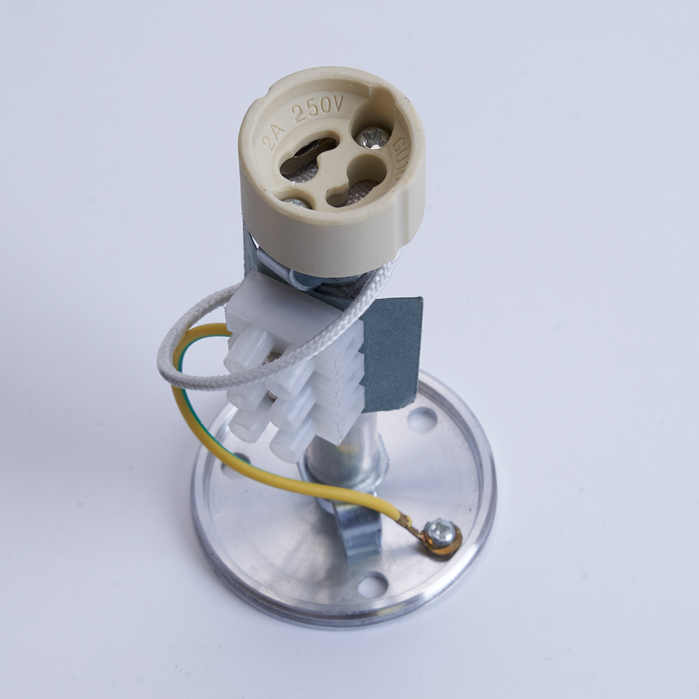 Светильник потолочный Feron ML181 MR16 35W 230V, черный, золото Светильник потолочный Feron ML181 MR16 35W 230V, черный, золото