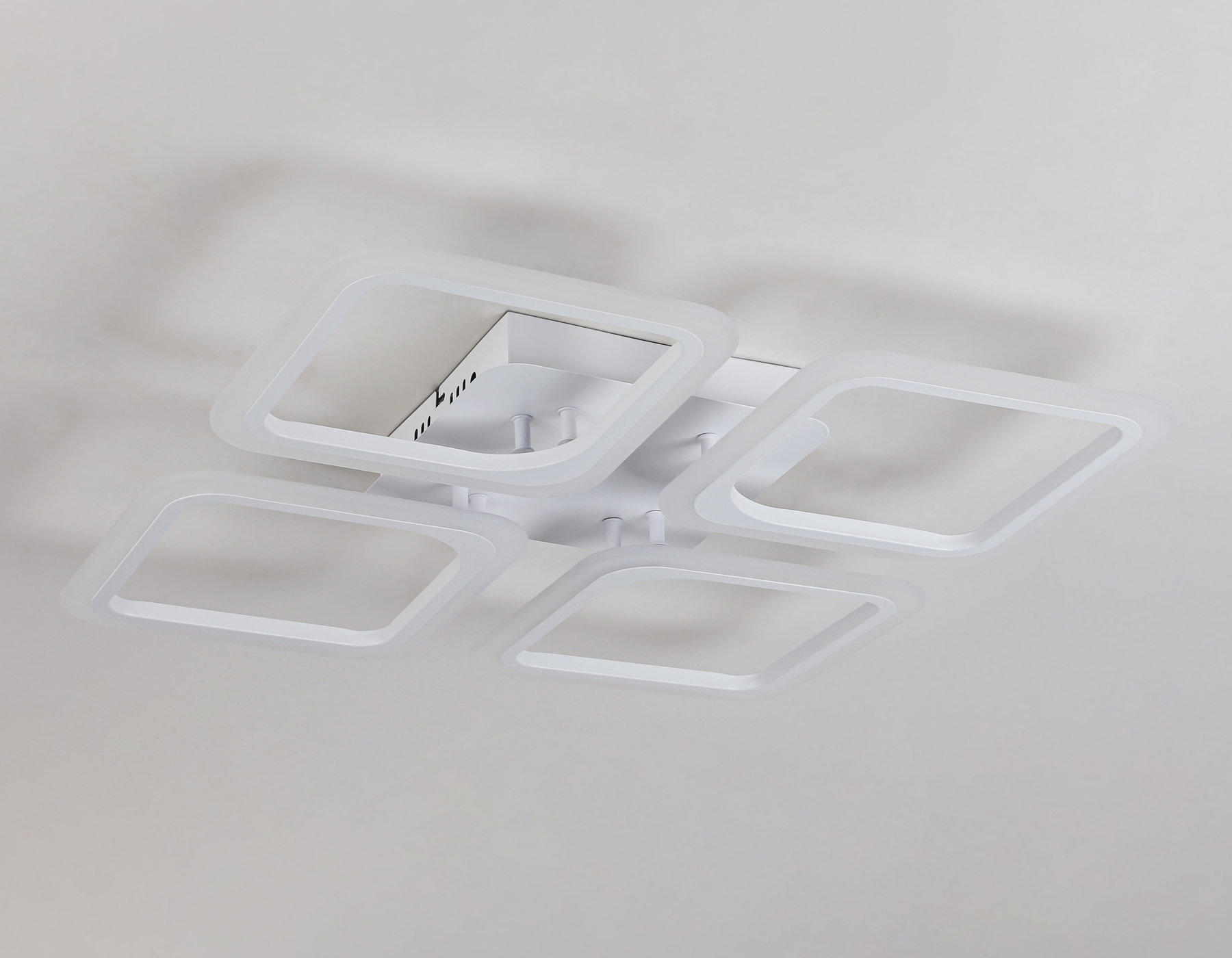 Потолочный светодиодный светильник с пультом Ambrella FA4375/4 WH белый 4200K/3000K+6400K/6400K+3000K 73W 530*530*75 (ПДУ ИК)