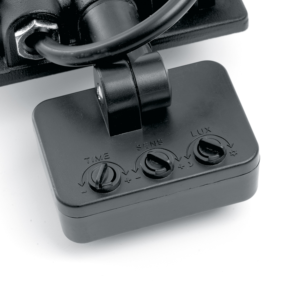 Светодиодный прожектор Feron с датчиком  LL-906 IP44 20W 6400K Светодиодный прожектор Feron с датчиком  LL-906 IP44 20W 6400K