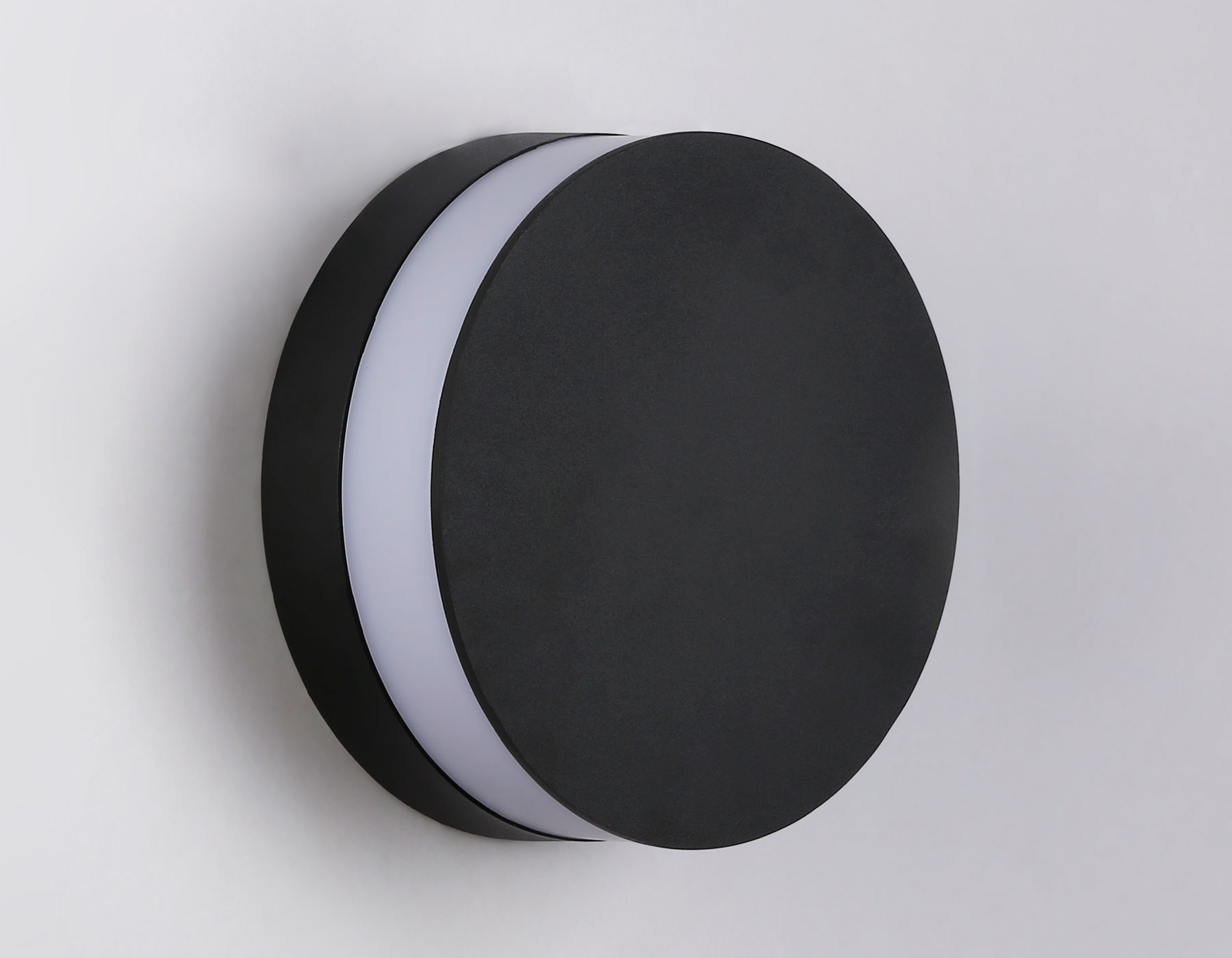 Уличный настенный LED светильник Ambrella ST4544 BK черный LED 4200K 11W IP54 D155*54