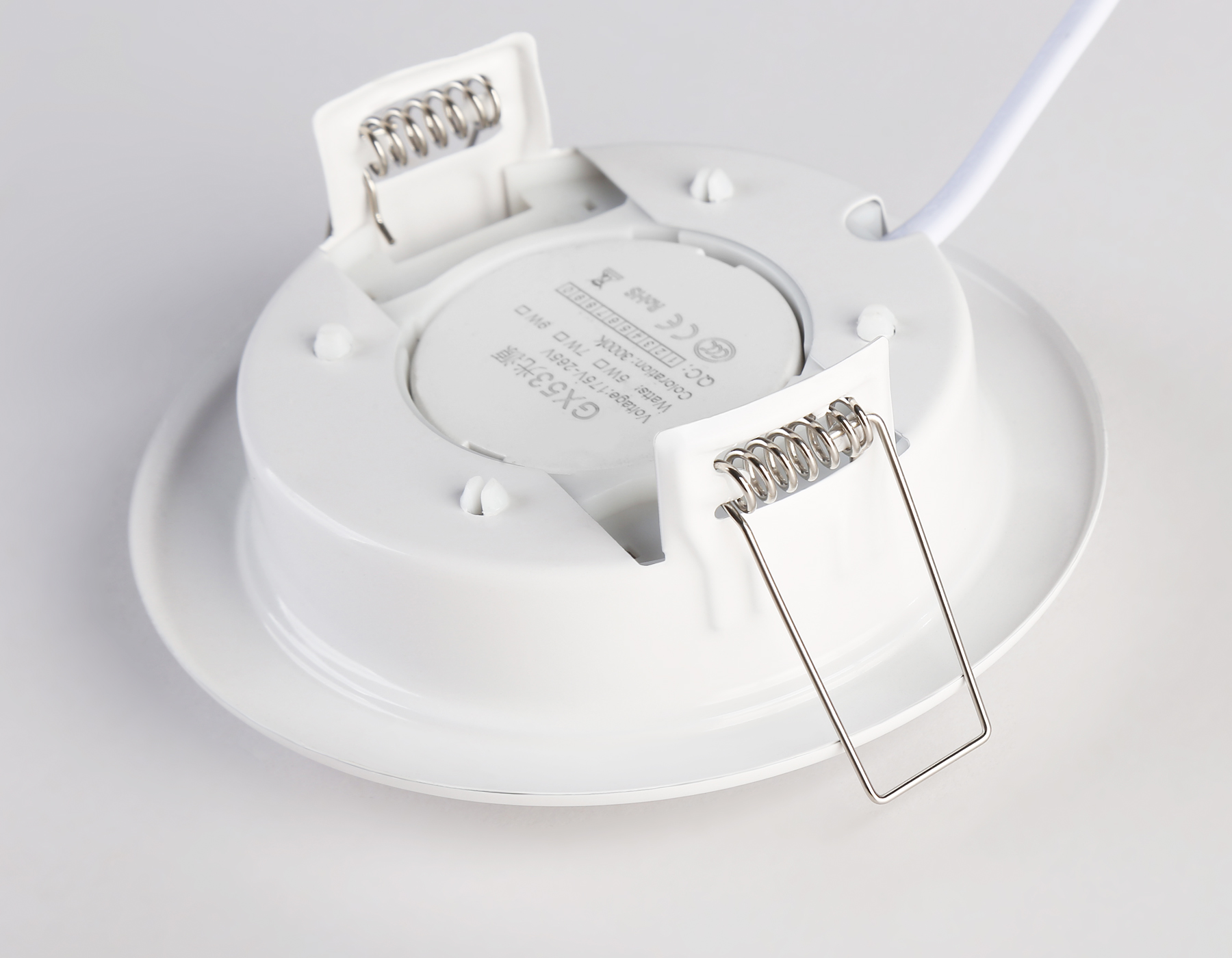 Встраиваемый светильник Ambrella G10101 WH белый GX53 max 12W D106*38