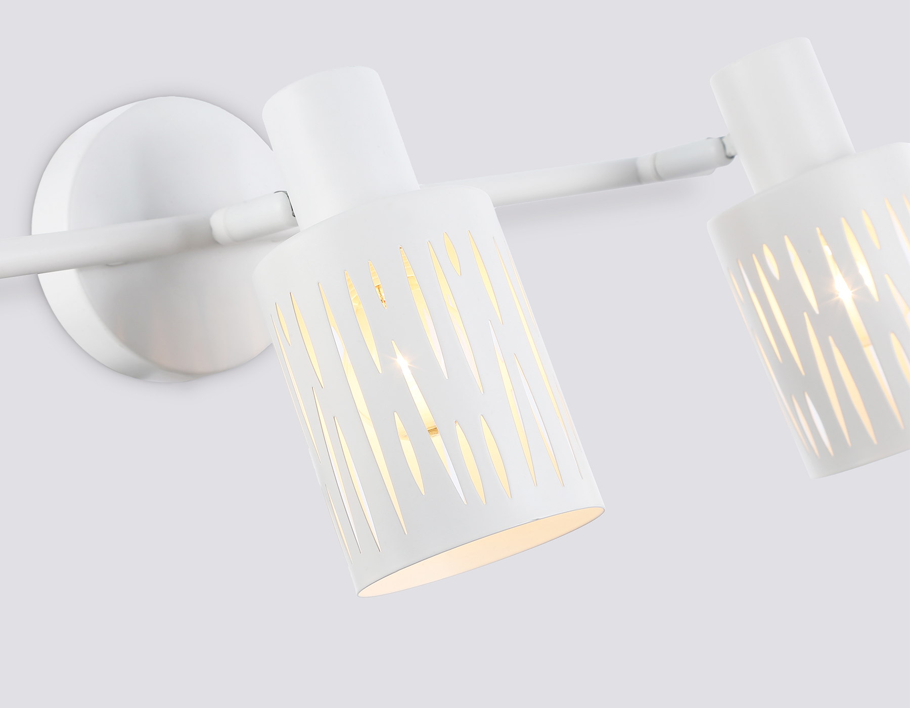 TR8665/3 WH белый E14/3 max 60W 560*100*190