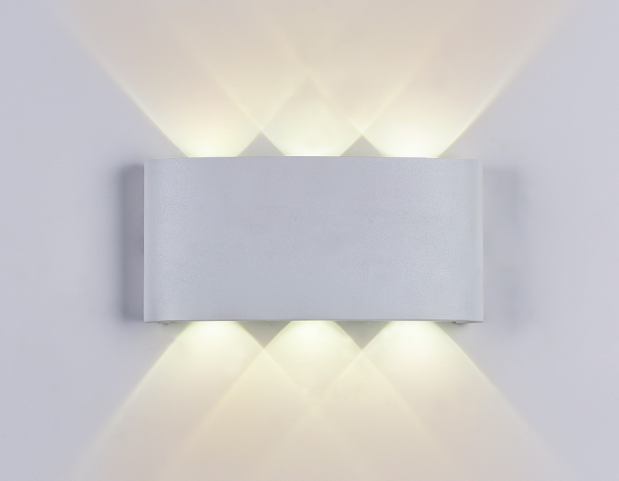 Настенный уличный светильник Ambrella Sota FW143 WH/S 6W 3000K белый/песок